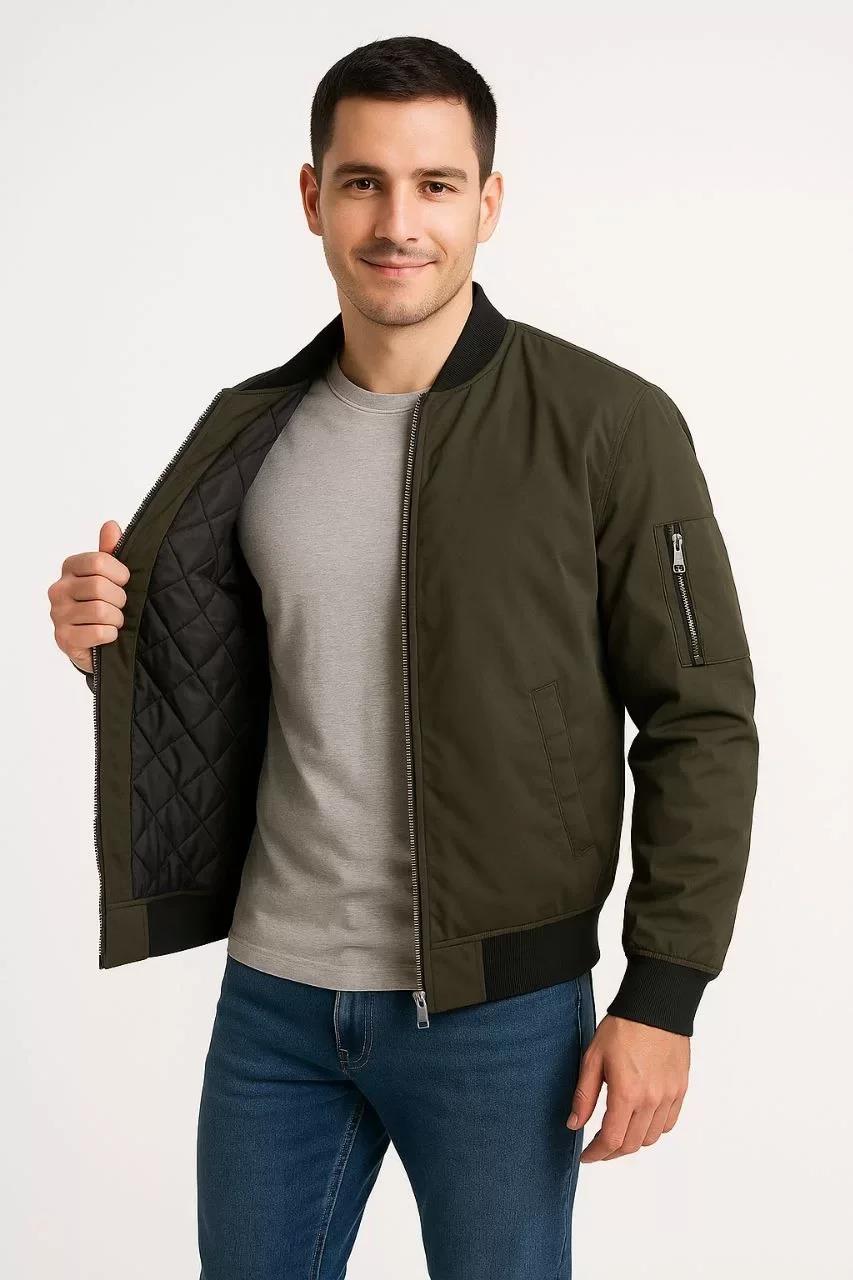 Erkek Bomber Mont Ceket – Fermuarlı, Kapitone İçi Astarlı, Su İtici Kumaş, Regular Fit, Uzun Kollu, Yandan Cepli, Bahar & Kış Rahat Günlük Stil - Haki