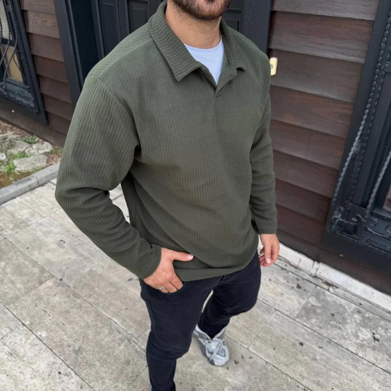 Erkek Fitilli Polar Sweatshirt – Düğmesiz Polo Yaka, Oversize Rahat Kalıp, Kalın Polar Kumaş, Kışlık ve Baharlık Şık Günlük Üst - Haki