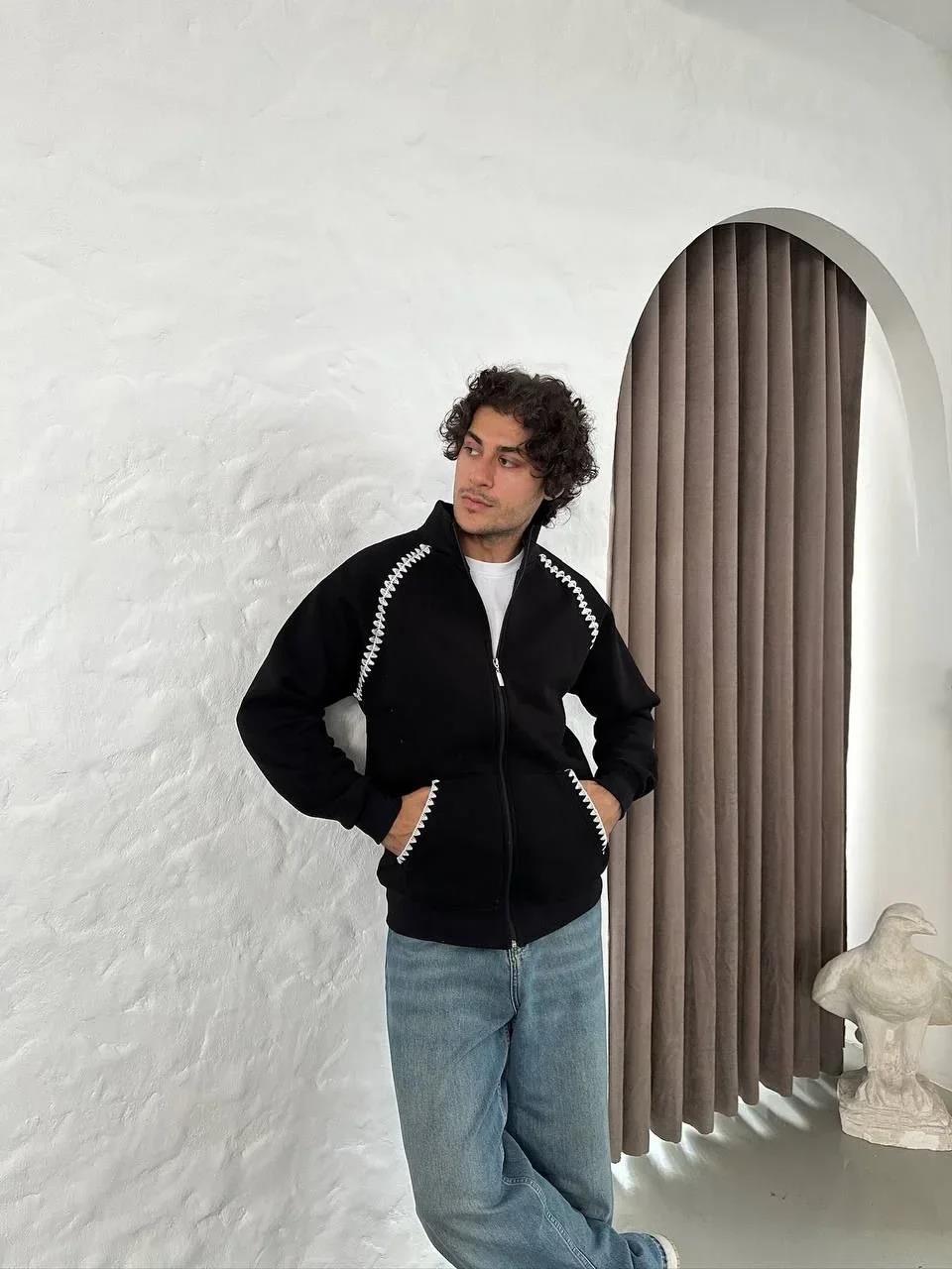 Erkek Oversize Dik Yaka Fermuarlı Sweatshirt - Zincir Nakışli Kanguru Cepli - Siyah