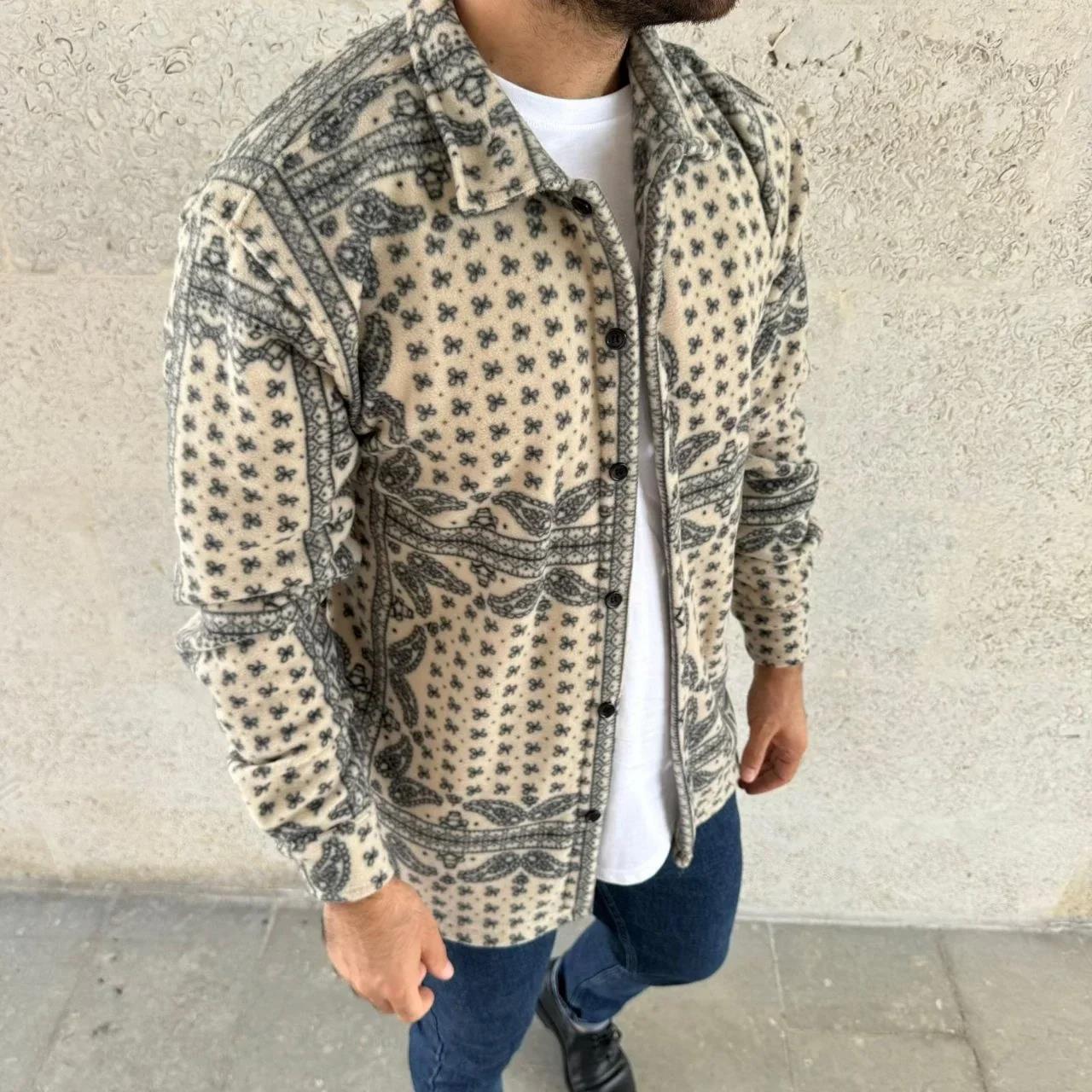 Erkek Polar Fermuarlı Sweatshirt – Kapüşonsuz, Cepli, Yumuşak Dokulu, Oversize Rahat Kalıp, Kışlık Sıcak Tutan Fermuarlı Üst - Bej