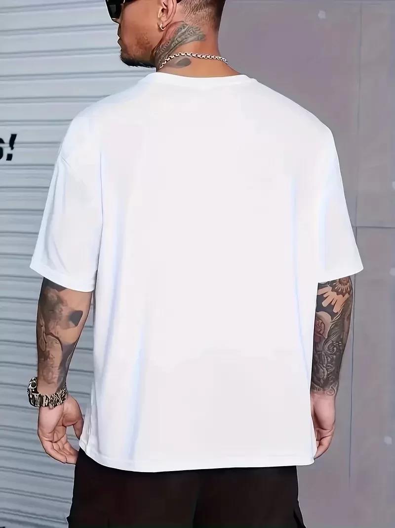 Eşsiz Baskı Tasarımlı Şık Büyük Beden Erkek Tişörtü - Rahat Polyester, Makinede Yıkanabilir, Yuvarlak Yaka - Her Mevsim İçin Mükemmel - Beyaz