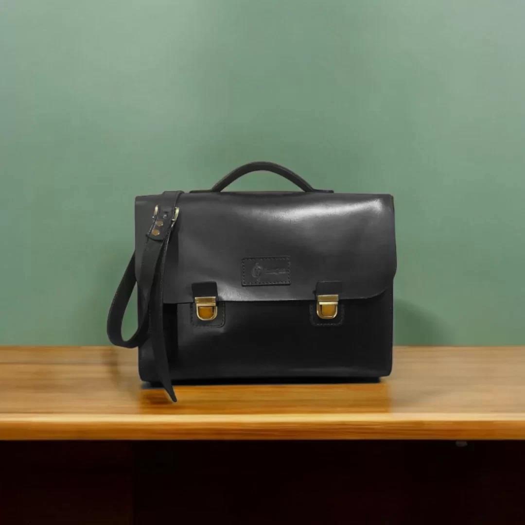 İsme Özel Evrak Çantası - Messenger Bag - %100 Deri - AC09001 - Siyah