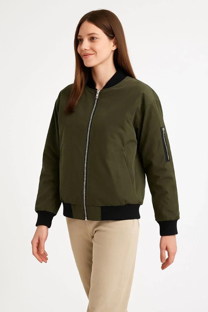 Kadın Bomber Mont Ceket – Fermuarlı, Kapitone İçi Astarlı, Su İtici Kumaş, Regular Fit, Yandan Cepli, Günlük Bahar & Kış Şık Rahat Stil - Haki