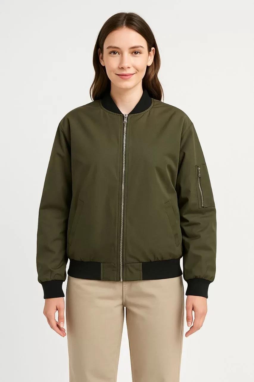 Kadın Bomber Mont Ceket – Fermuarlı, Kapitone İçi Astarlı, Su İtici Kumaş, Regular Fit, Yandan Cepli, Günlük Bahar & Kış Şık Rahat Stil - Haki