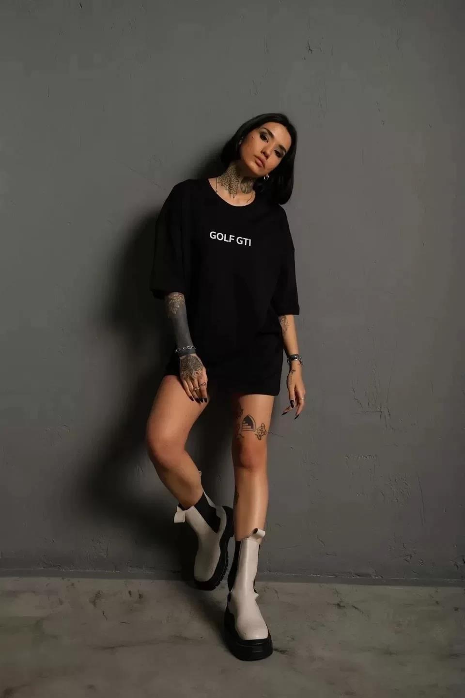Kadın Sırt Golf Gtı Baskılı Oversize T-shirt - Siyah