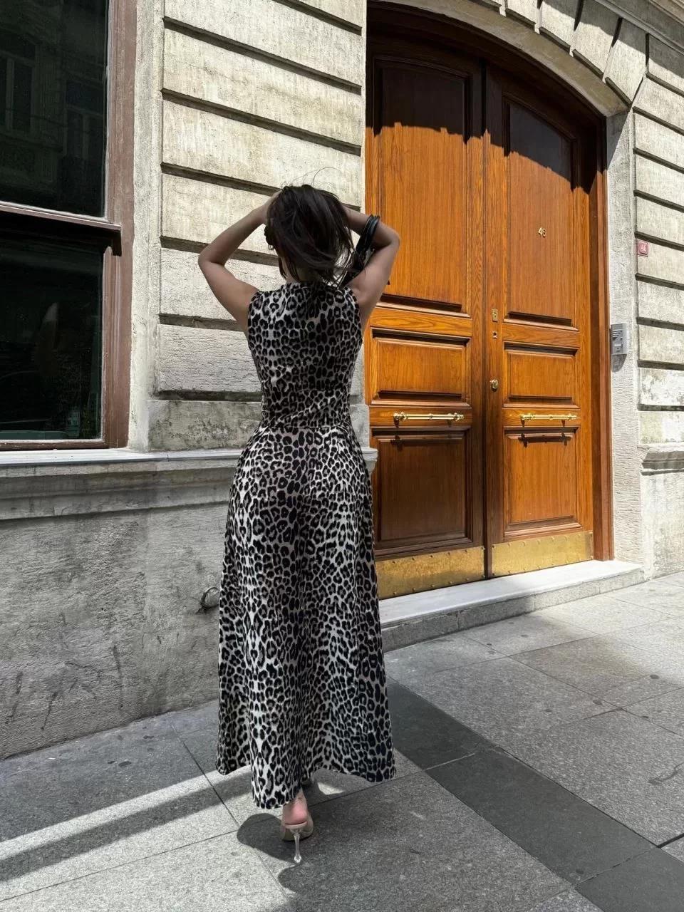 Leopar Desenli Fermuarlı Cepli Pileli Kadın Midi Elbise- Leopar