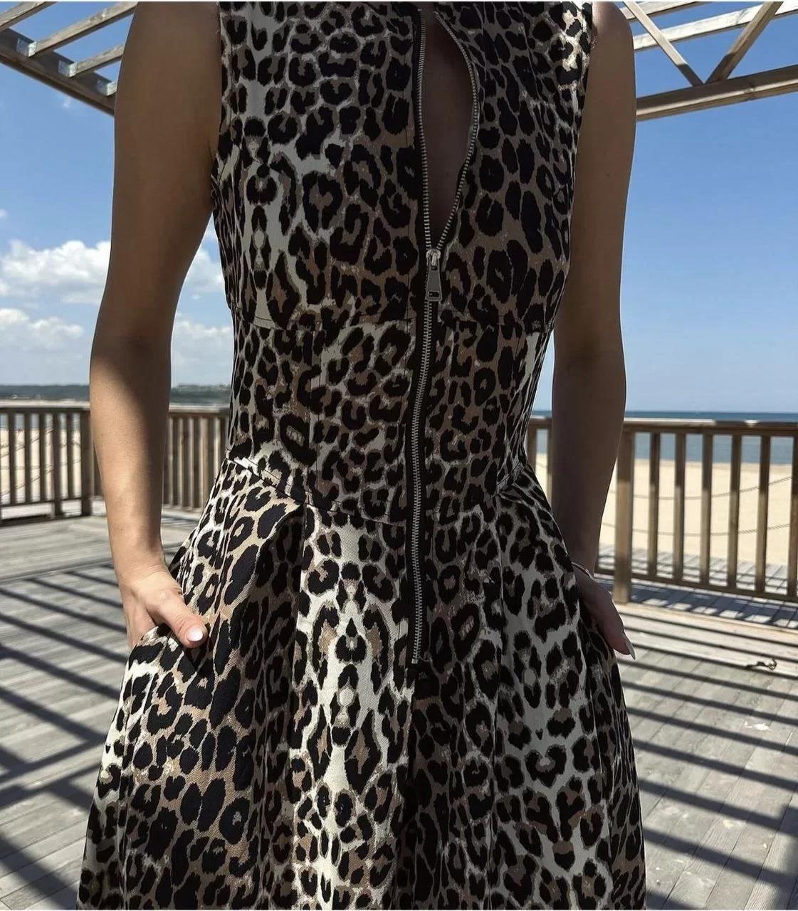 Leopar Desenli Fermuarlı Cepli Pileli Kadın Midi Elbise- Leopar