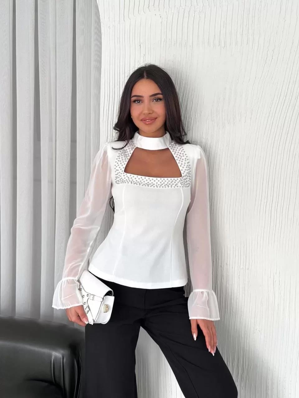 Penye Uzun Kollu Kadın Kolları Şifon Göğüste İnci Boncuk detaylı Bluz - Beyaz