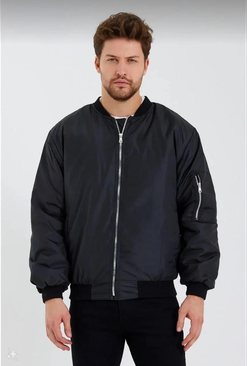 Unisex Siyah Bomber Mont – Su İtici Kumaş, Kapitone Astarlı, Fermuarlı ve Günlük Kullanıma Uygun Ceket- Siyah
