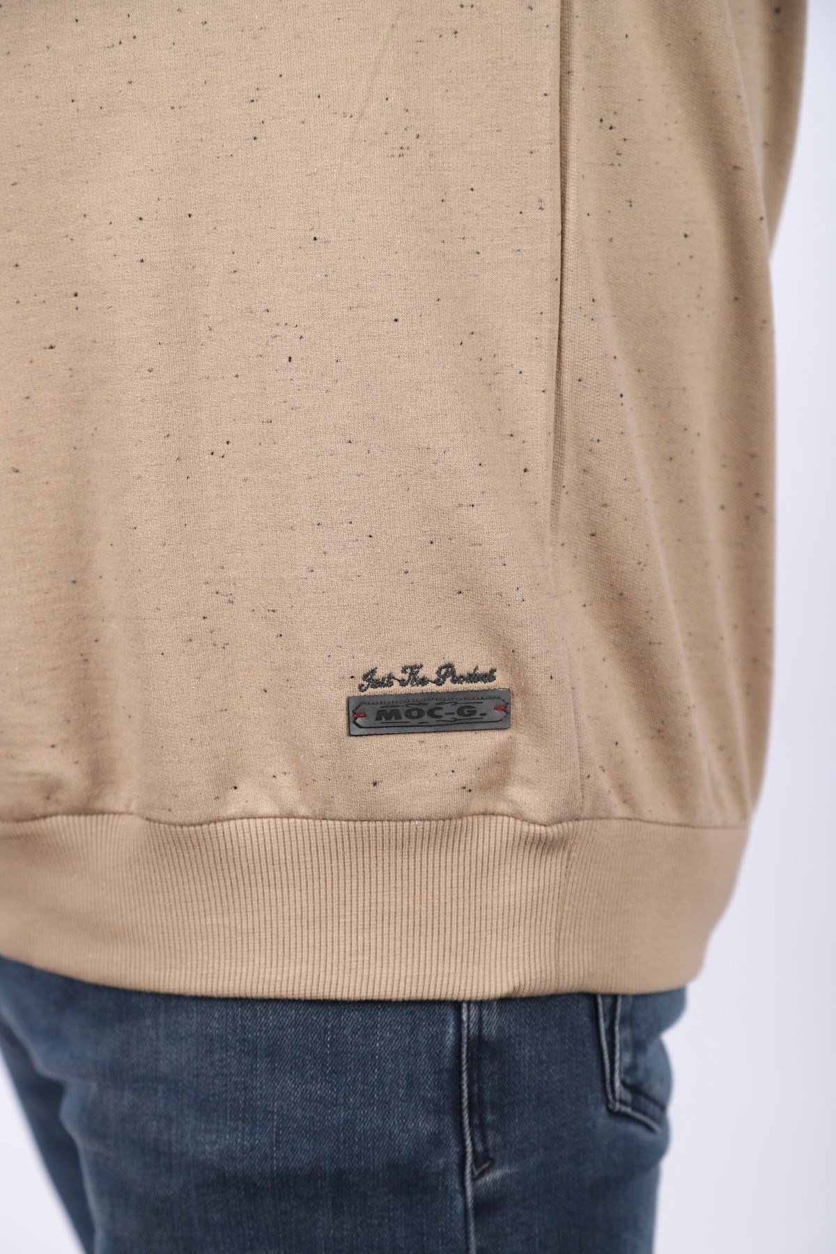 MocGrande Büyük Beden Sweatshirt Bisiklet Yaka Deri Arma 22703 BEJ