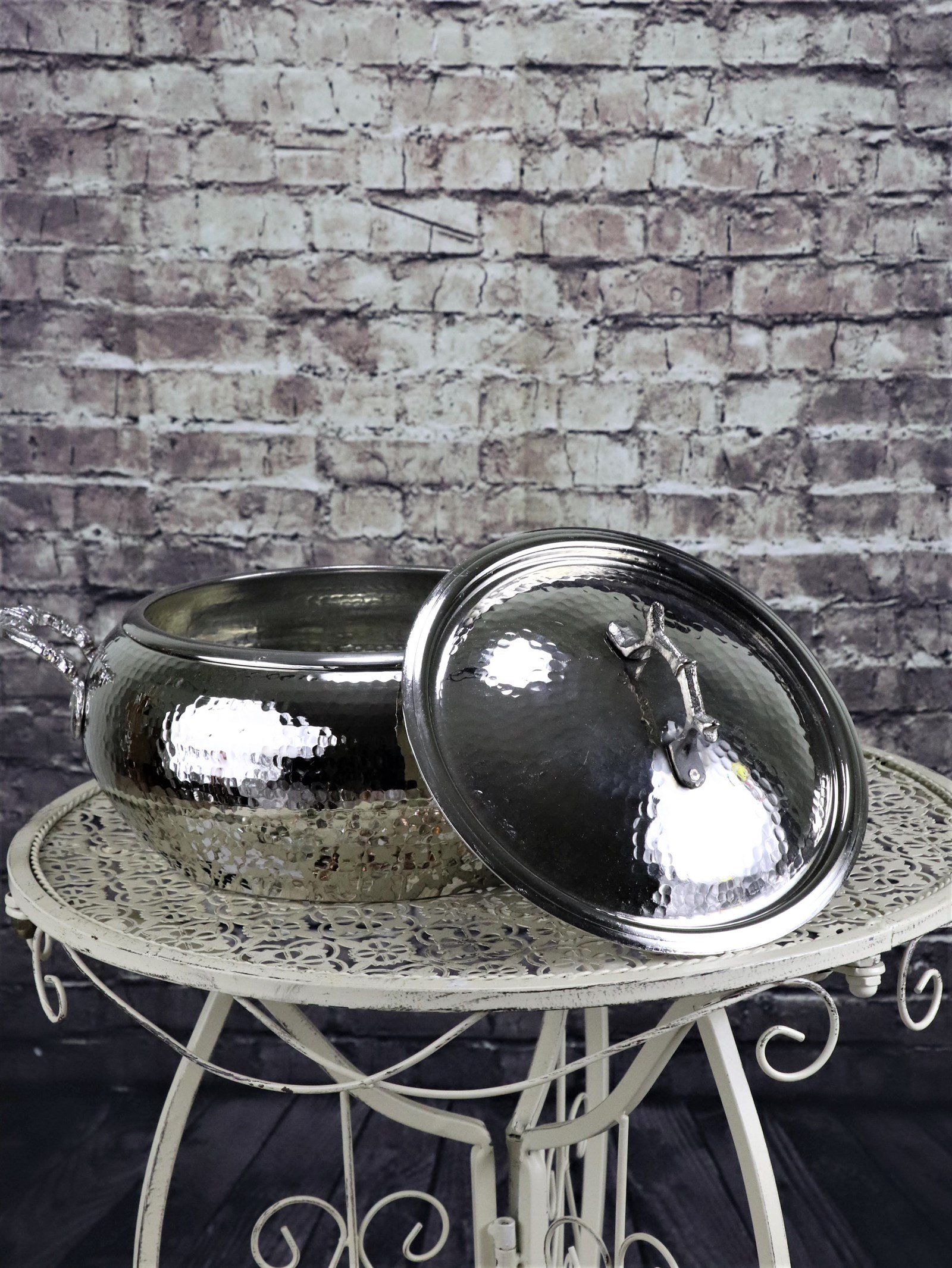 Bakır Tencere ve TavalarSonay BakırcılıkEl Dövmesi Nikelli Bakır Güveç Tencere 24 cm