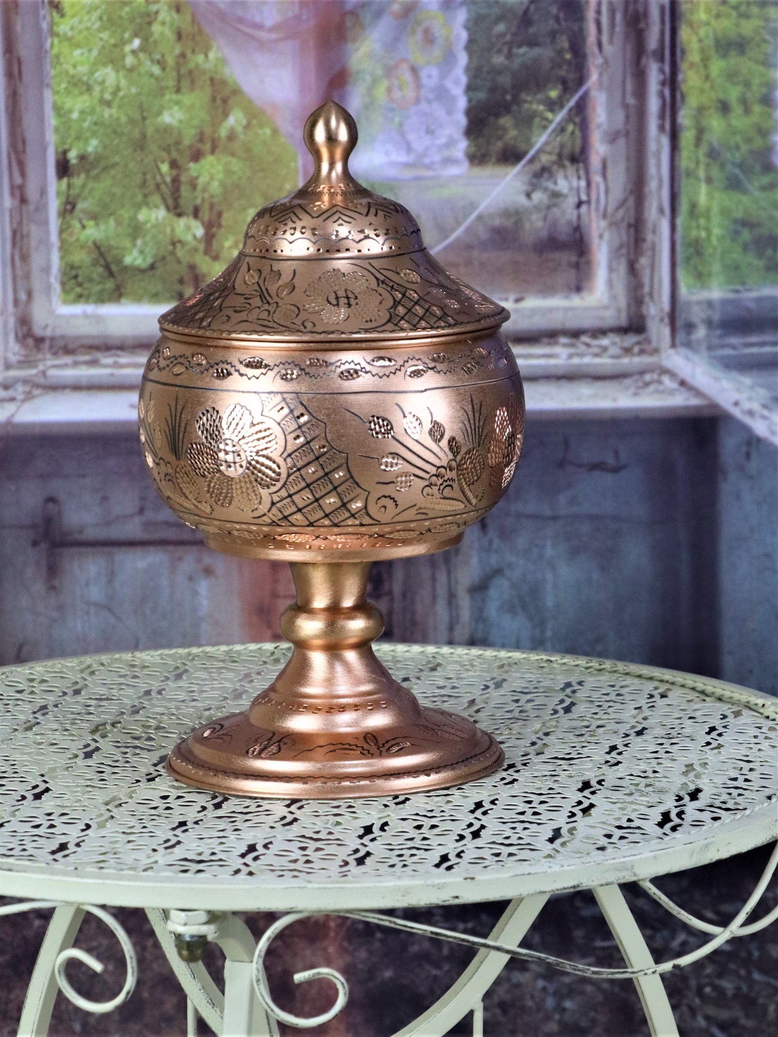 Copper Spice ContainerSonay BakırcılıkGül Çiçek Eskitme Ayaklı Büyük Bakır Şekerlik 