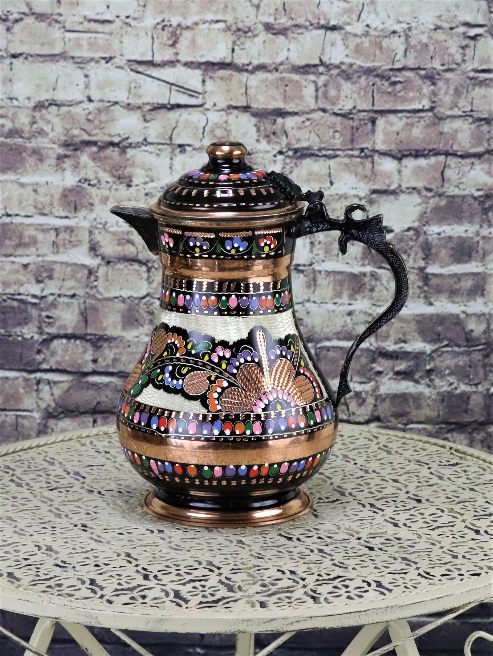 Bakır Sürahi ve MaşrabaSonay BakırcılıkGül Çiçek Kapaklı Klasik İşlemeli Bakır Sürahi
