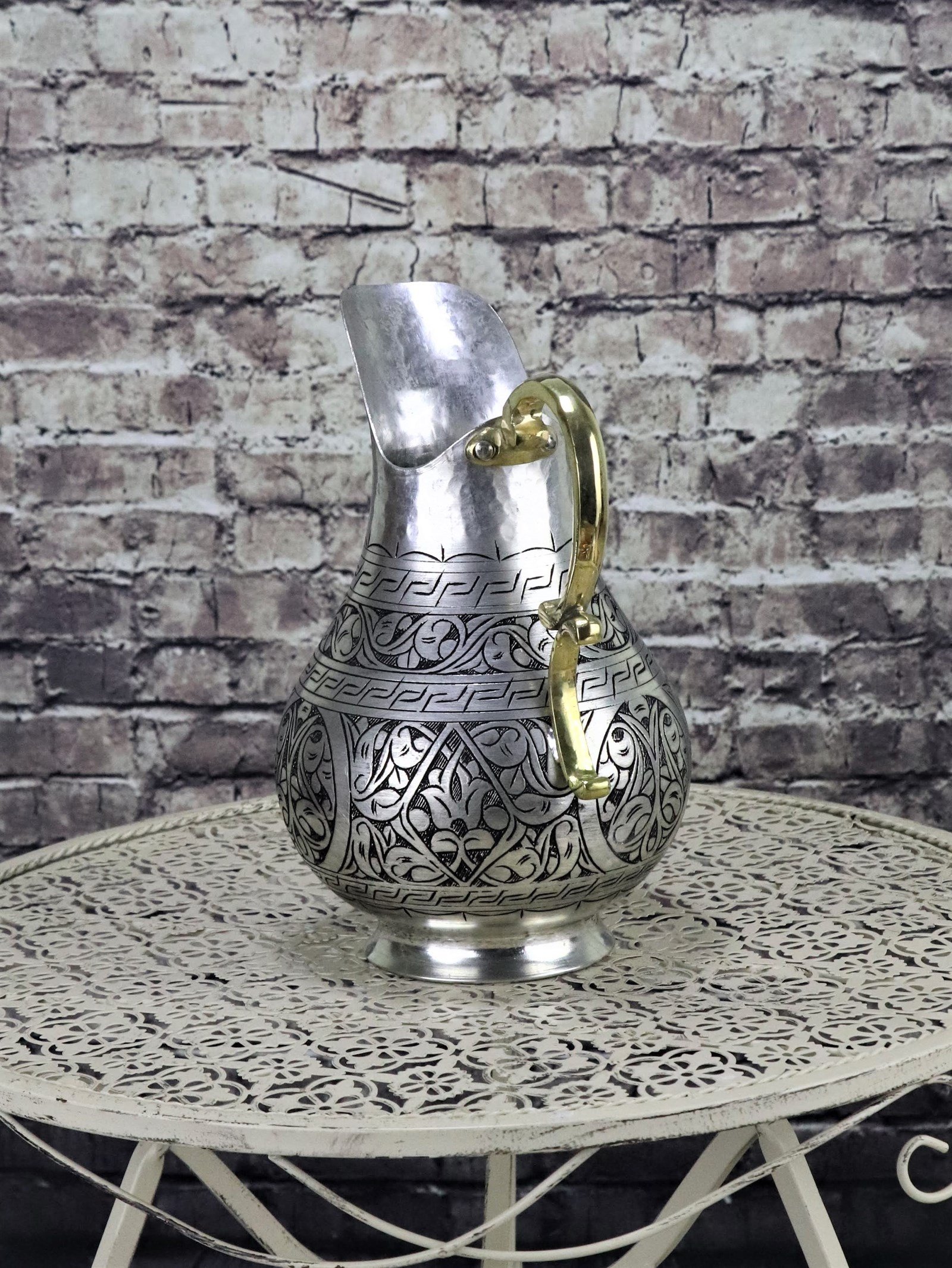 Bakır Sürahi ve MaşrabaSonay BakırcılıkKeski İşlemeli Kalaylı Bakır Sürahi