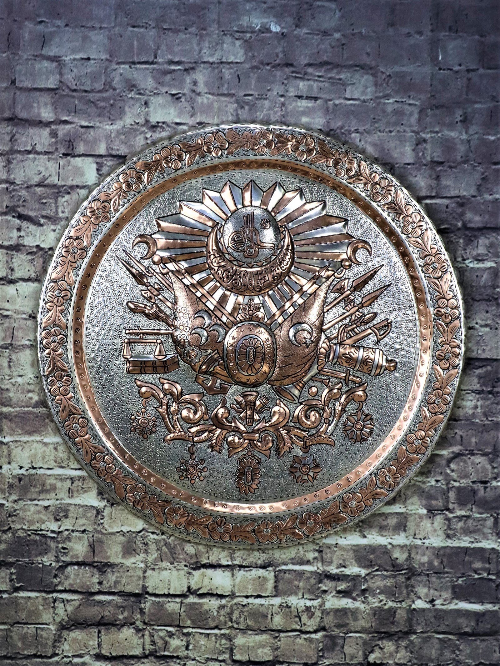 Dekoratif Duvar TepsileriSonay BakırcılıkOsmanlı İmparatorluğu Arması İşleme Duvar Tepsisi 60 cm