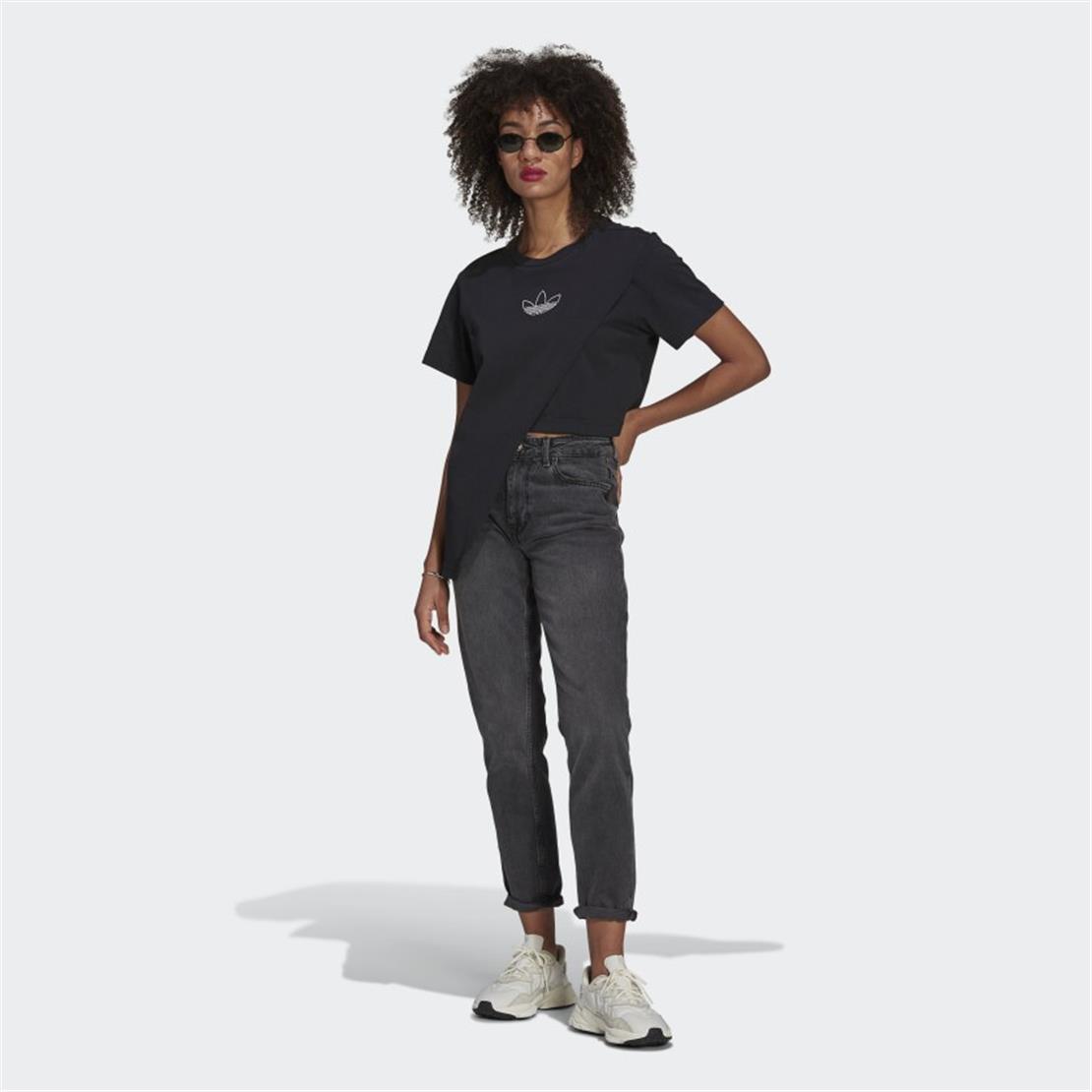 ADİDAS BOXY T-SHIRT
