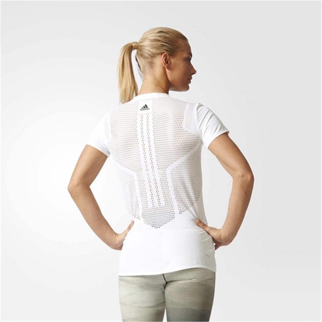 ADİDAS FEMININE TEE