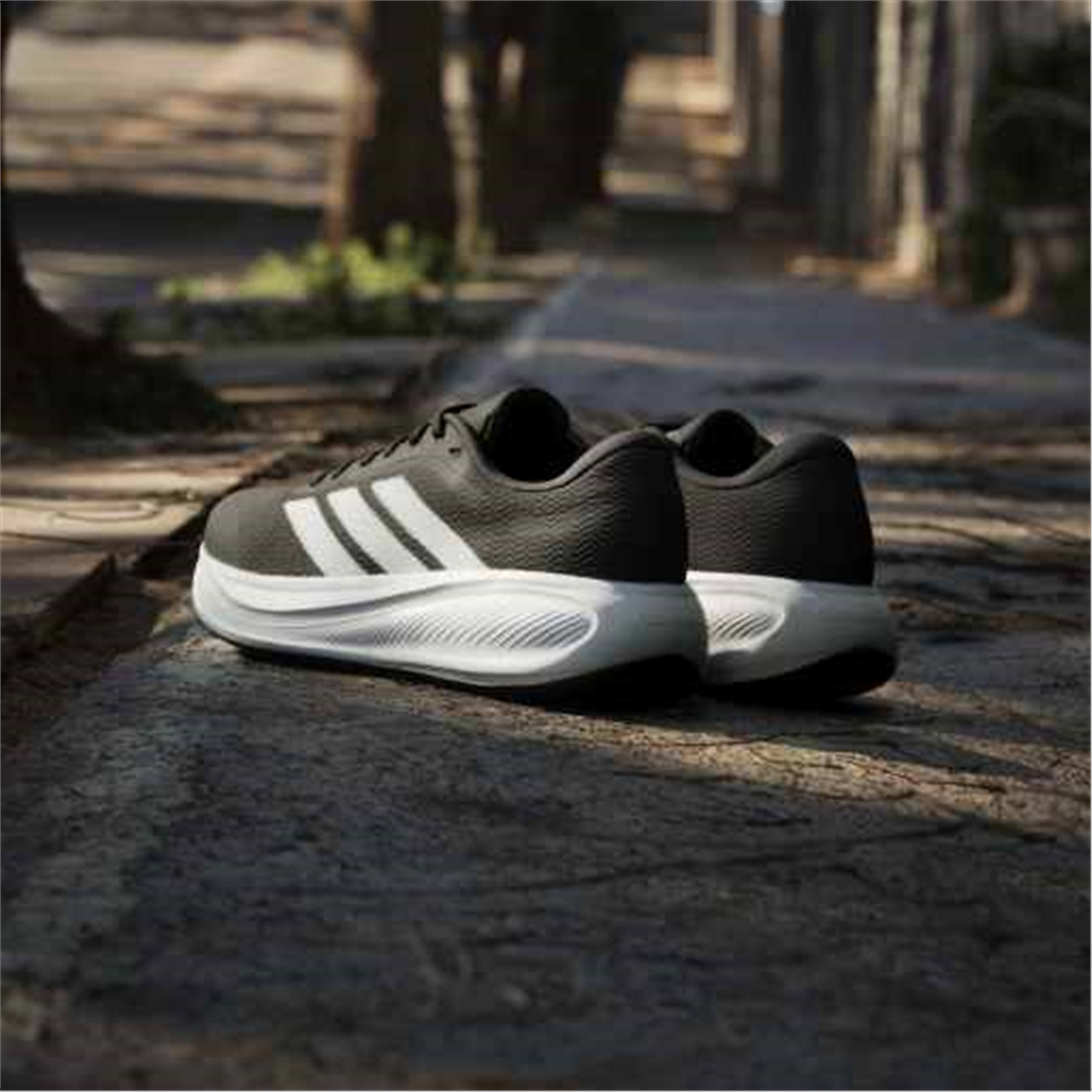 ADİDAS RESPONSE RUNNER 2 BOŞ Modeli UNISEX