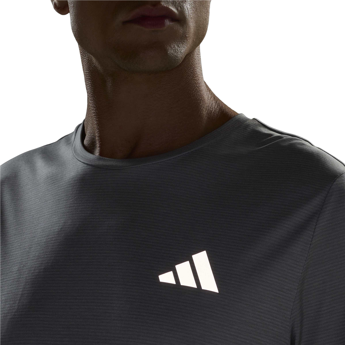 ADİDAS Run Ess Tee M BOŞ Modeli ERKEK