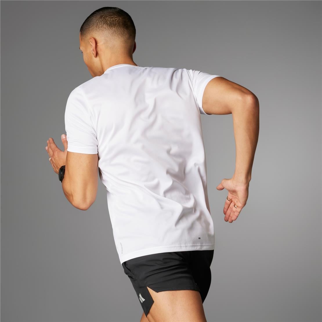 ADİDAS RUN IT TEE Tişört Modeli ERKEK