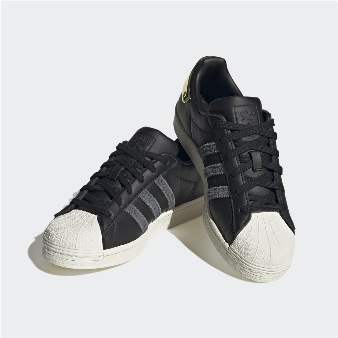 ADİDAS SUPERSTAR W
