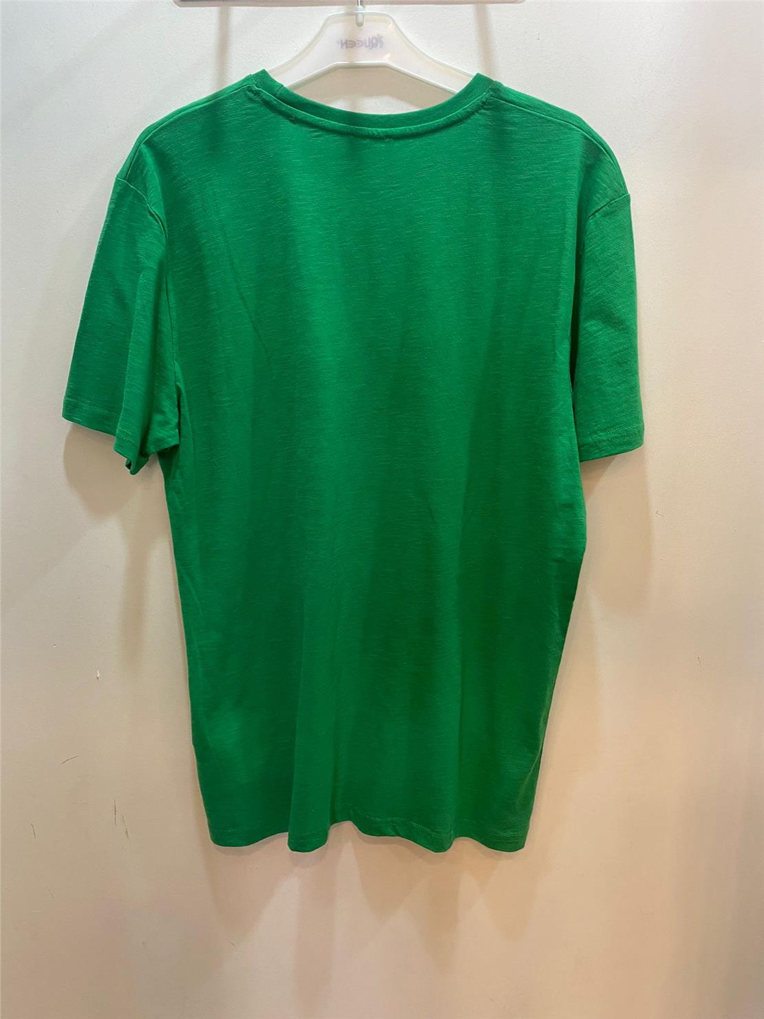 BENETTON BNT-M099-R BENETTON TSHIRT