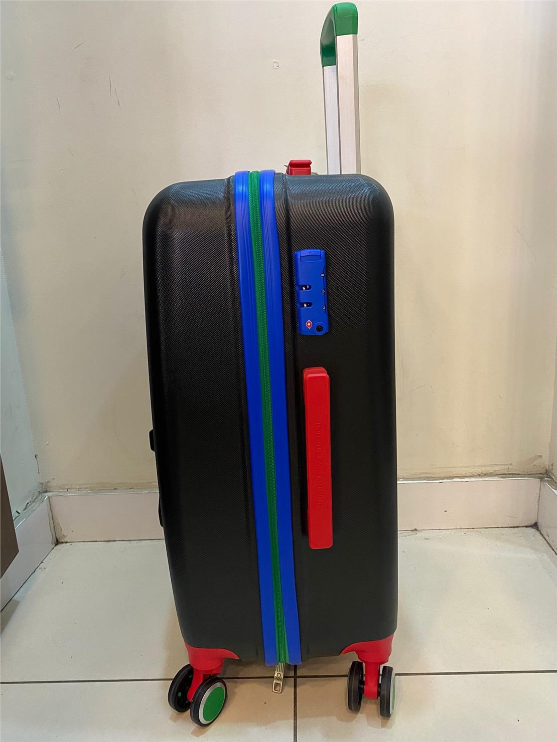BENETTON TROLLEY 60 CM SIYAH