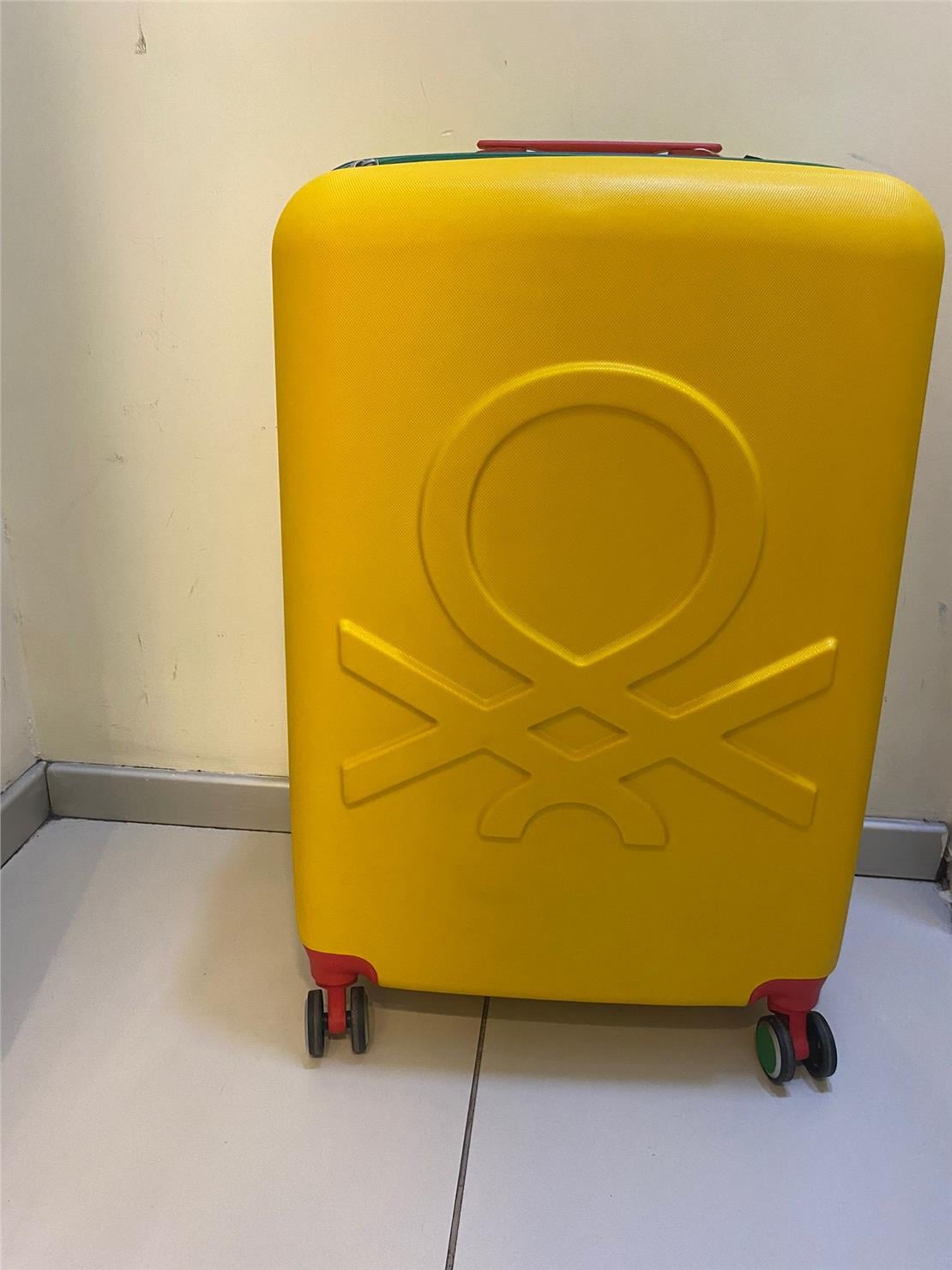 BENETTON TROLLEY 70 CM SARI Çanta Cüzdan Modeli 