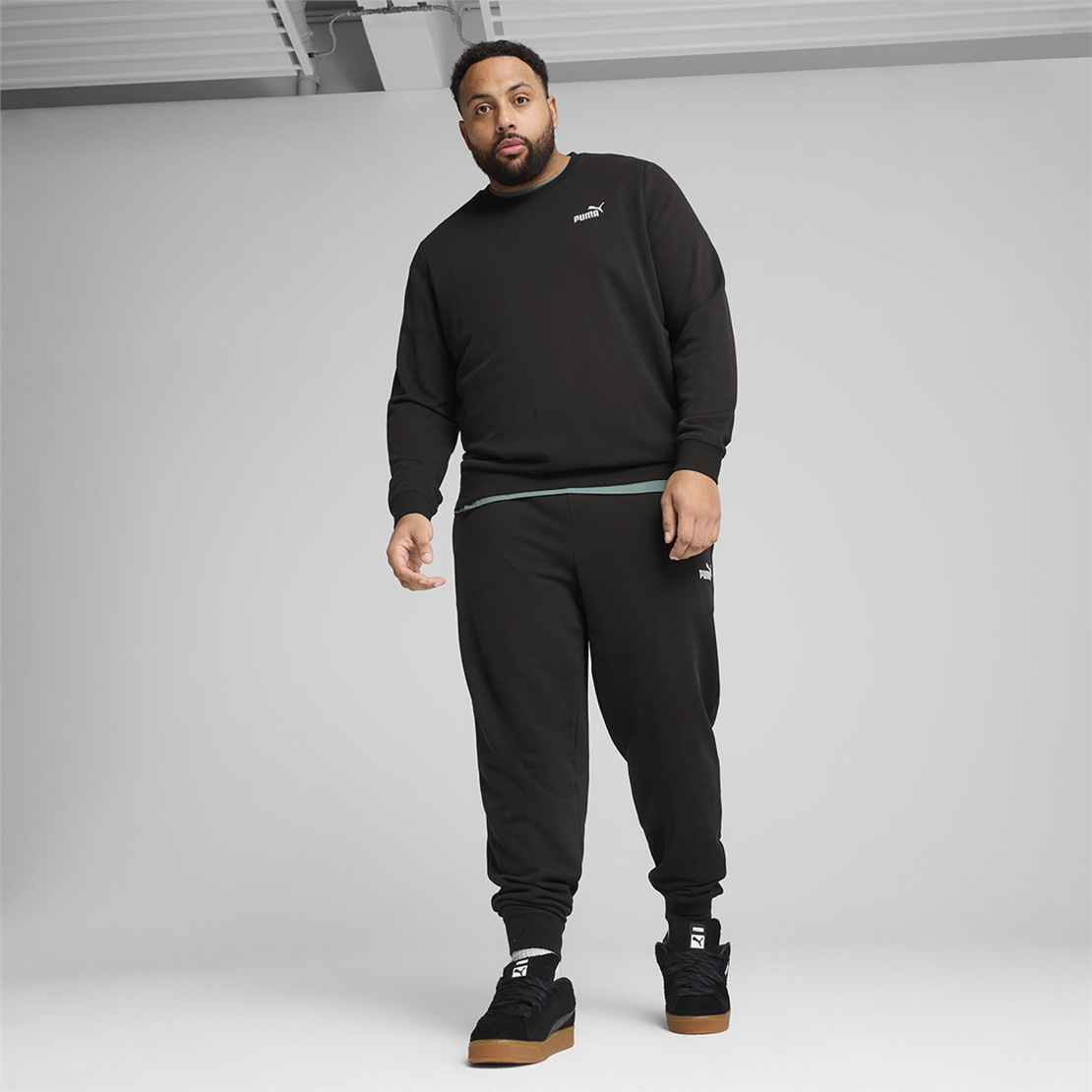 PUMA ESS Small No. 1 Logo Crew Sweatshirt Modeli ERKEK
