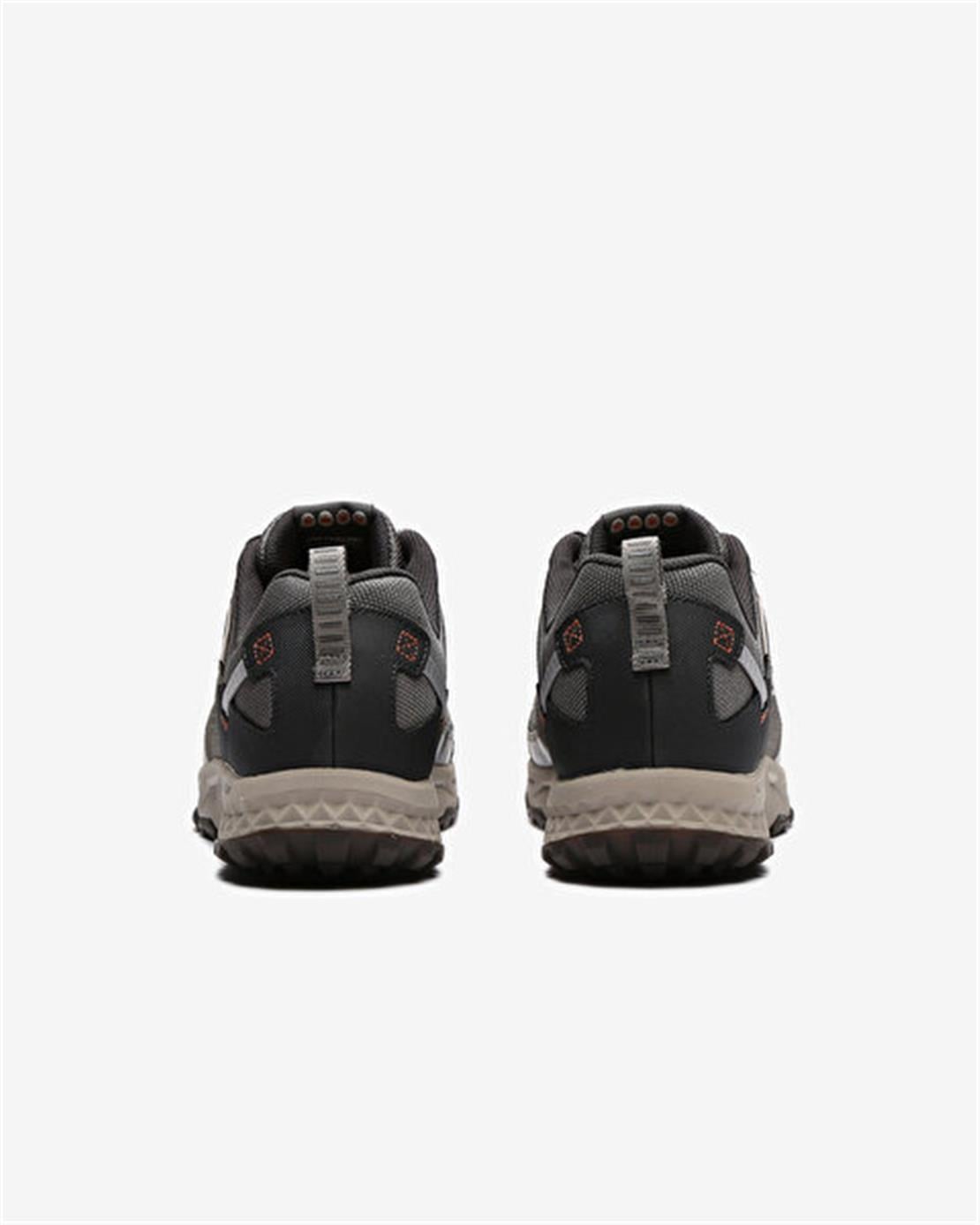 SKECHERS ESCAPE PLAN