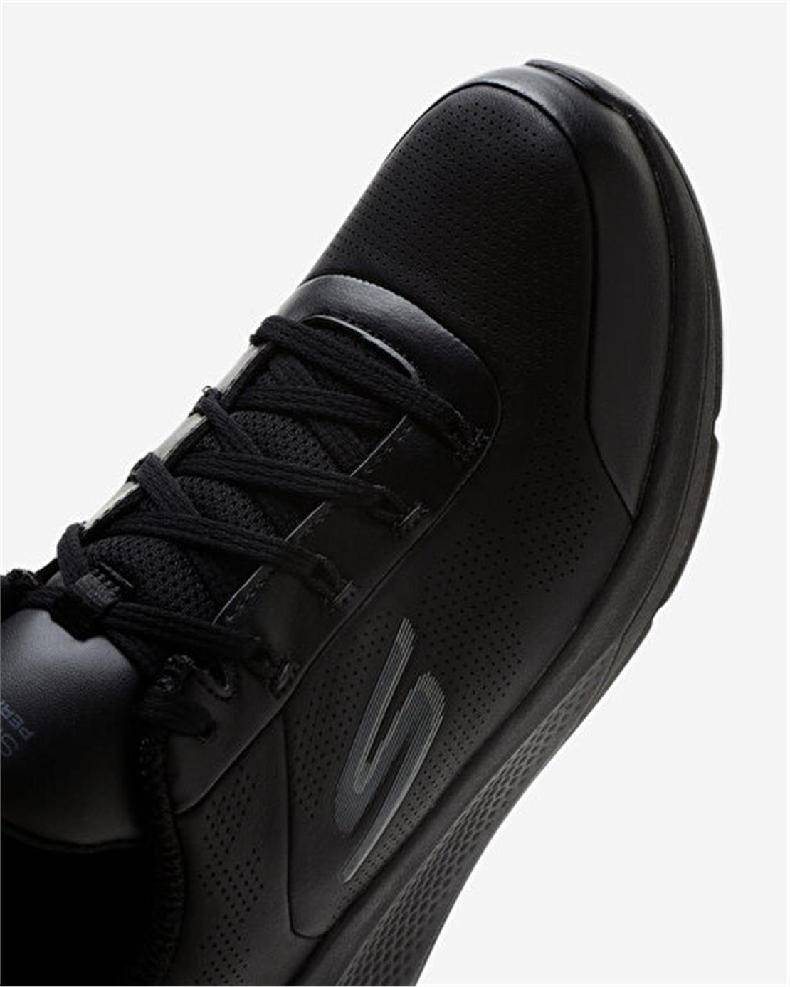 SKECHERS GO RUN ELEVATE - UPPER CLASS