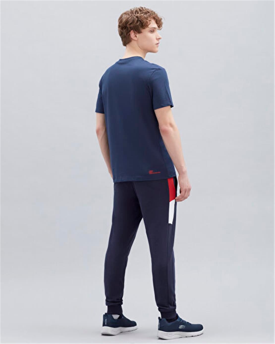 SKECHERS M Graphic Tee Big Logo T-Shirt