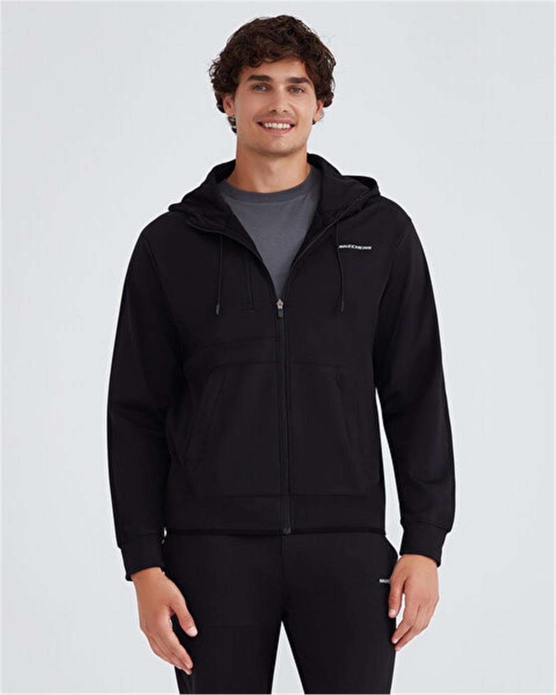 SKECHERS M Performance Coll. Suit Track Suit