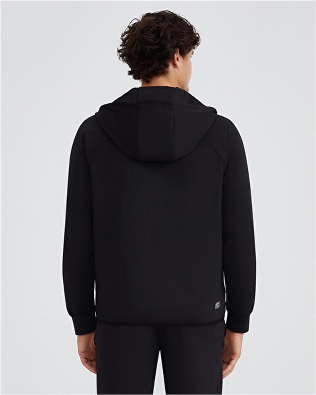 SKECHERS M Performance Coll. Suit Track Suit