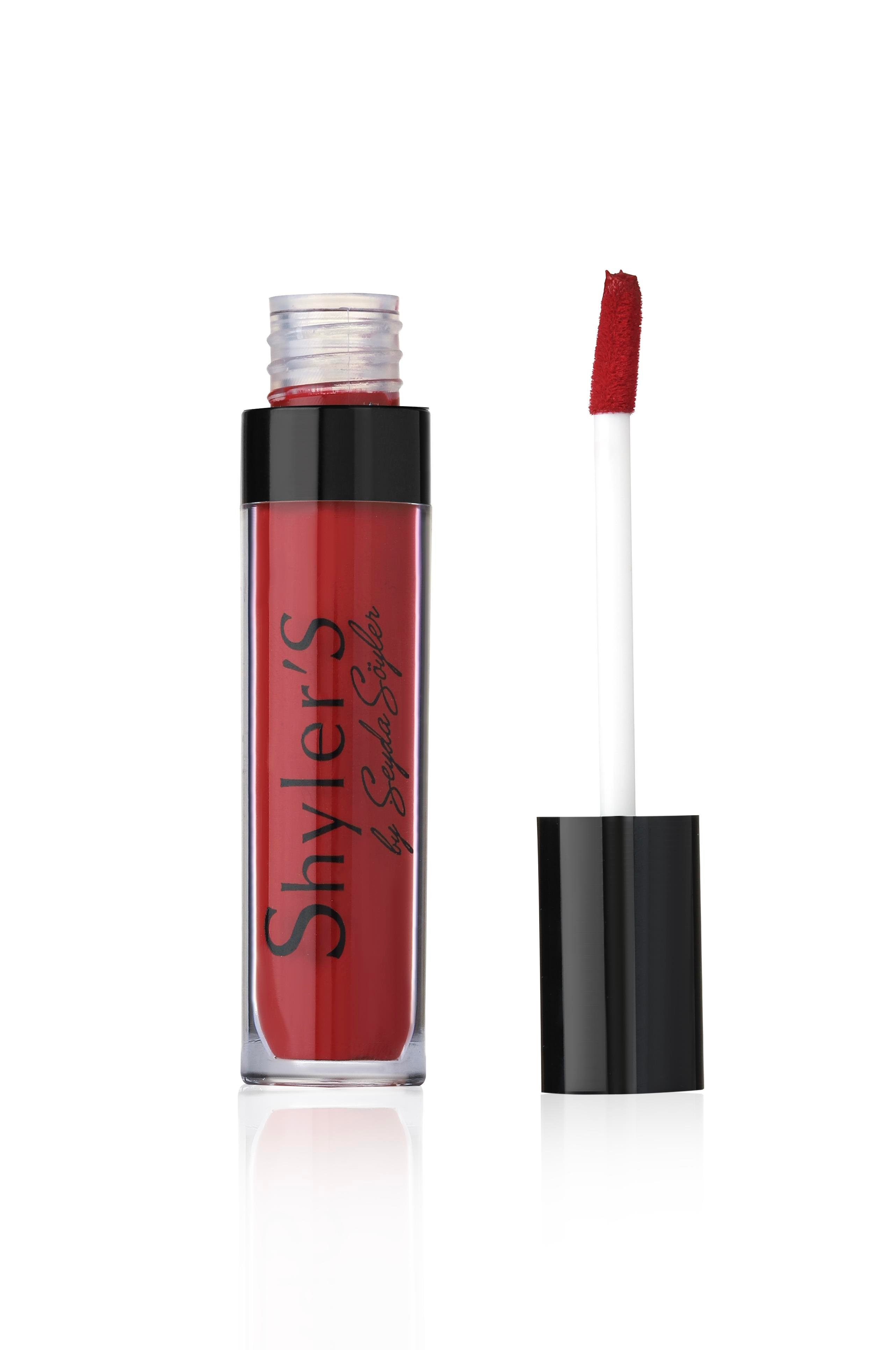 Lip & Cheek Dance of Red Lip Color
