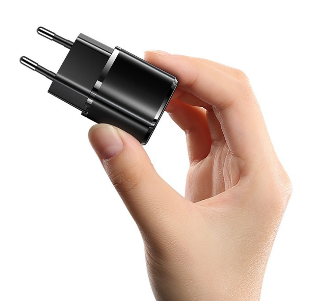 LivX Rapid 20W USB-C Mini PD Hızlı Şarj Cihazı Güç Adaptörü ve 3 metre Iphone hızlı şarj kablosu