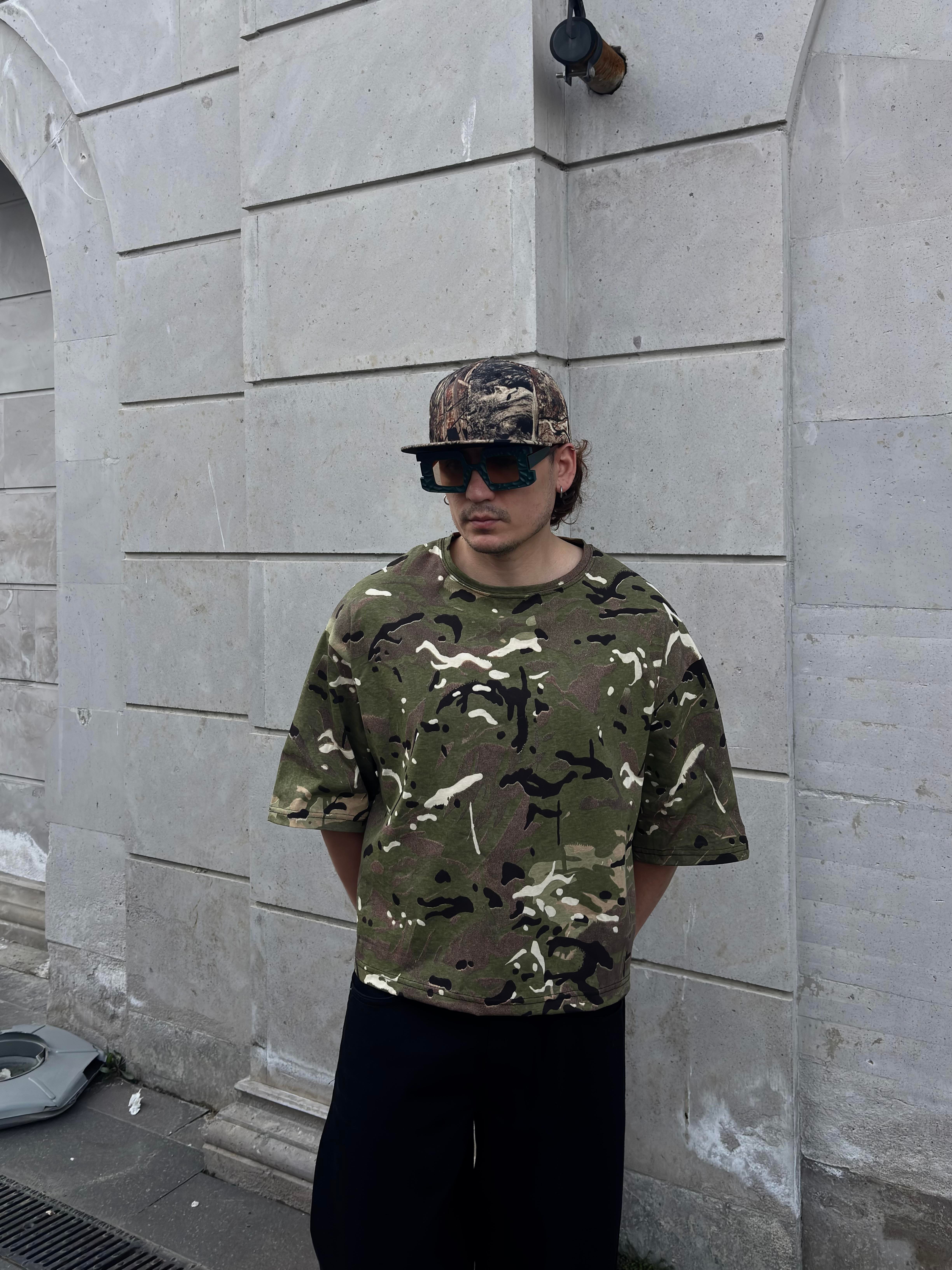  Camouflage Extreme Oversized T-shirt