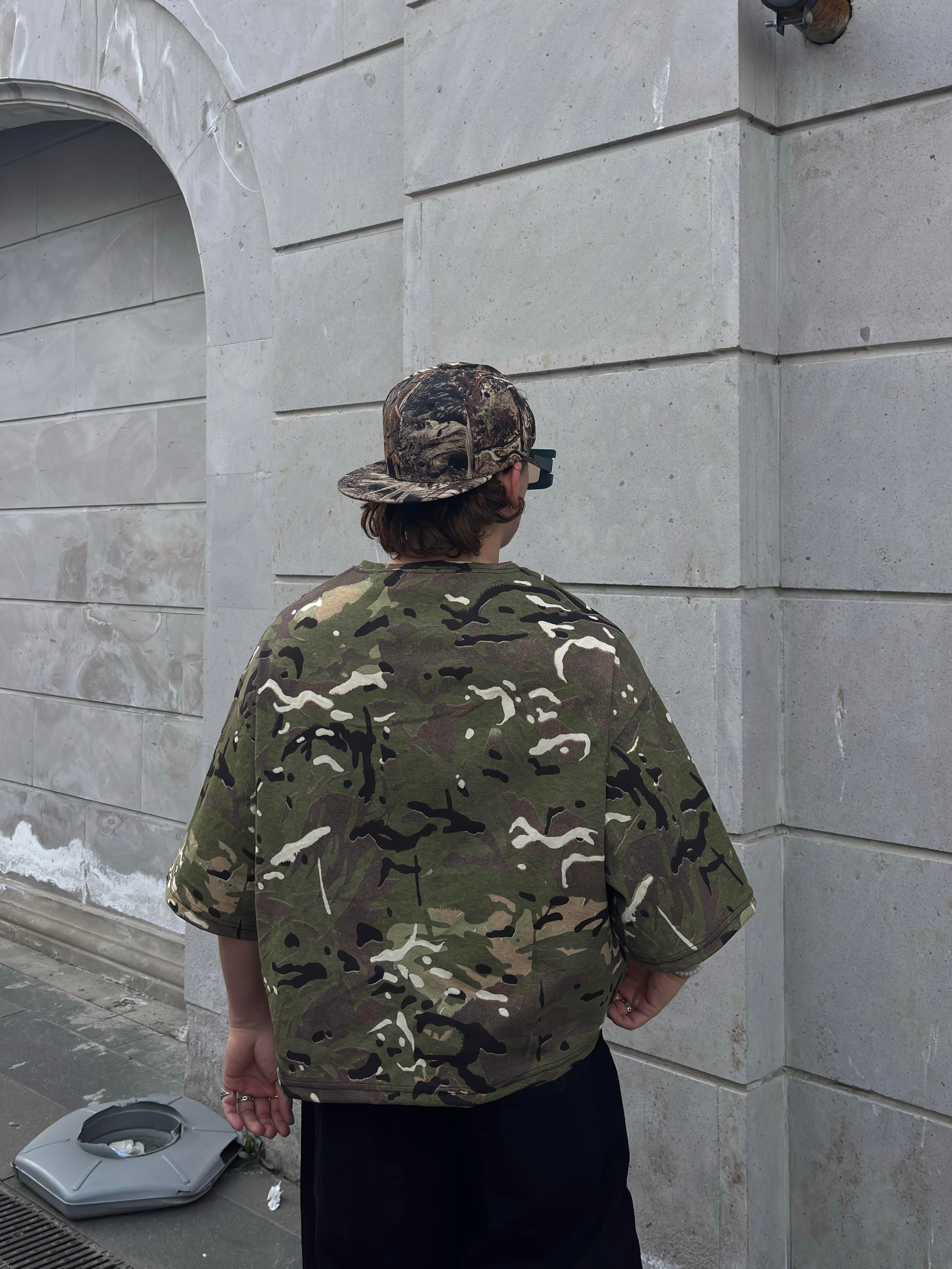  Camouflage Extreme Oversized T-shirt