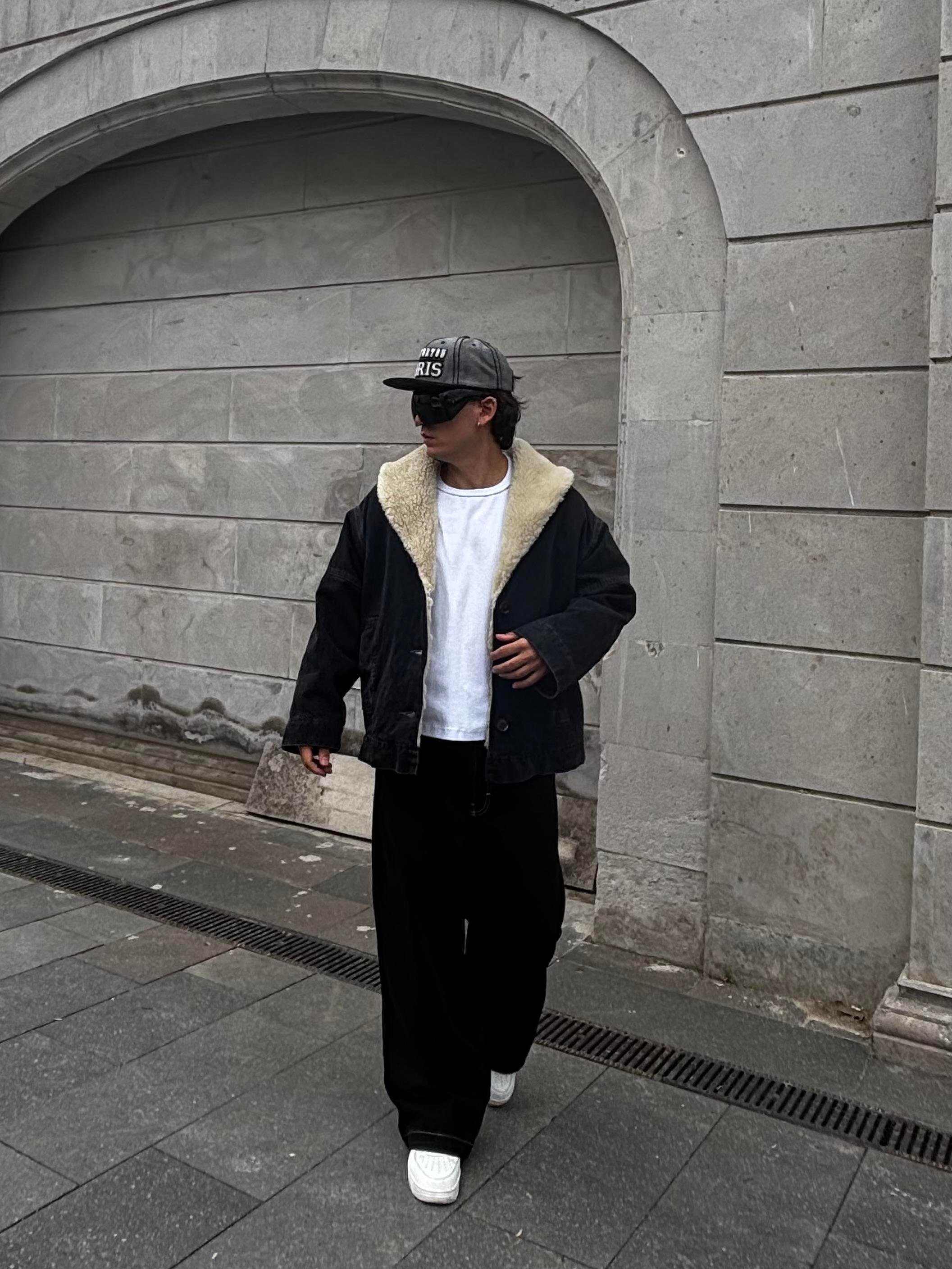 Antrasit Chuck On Borg Denim Jacket
