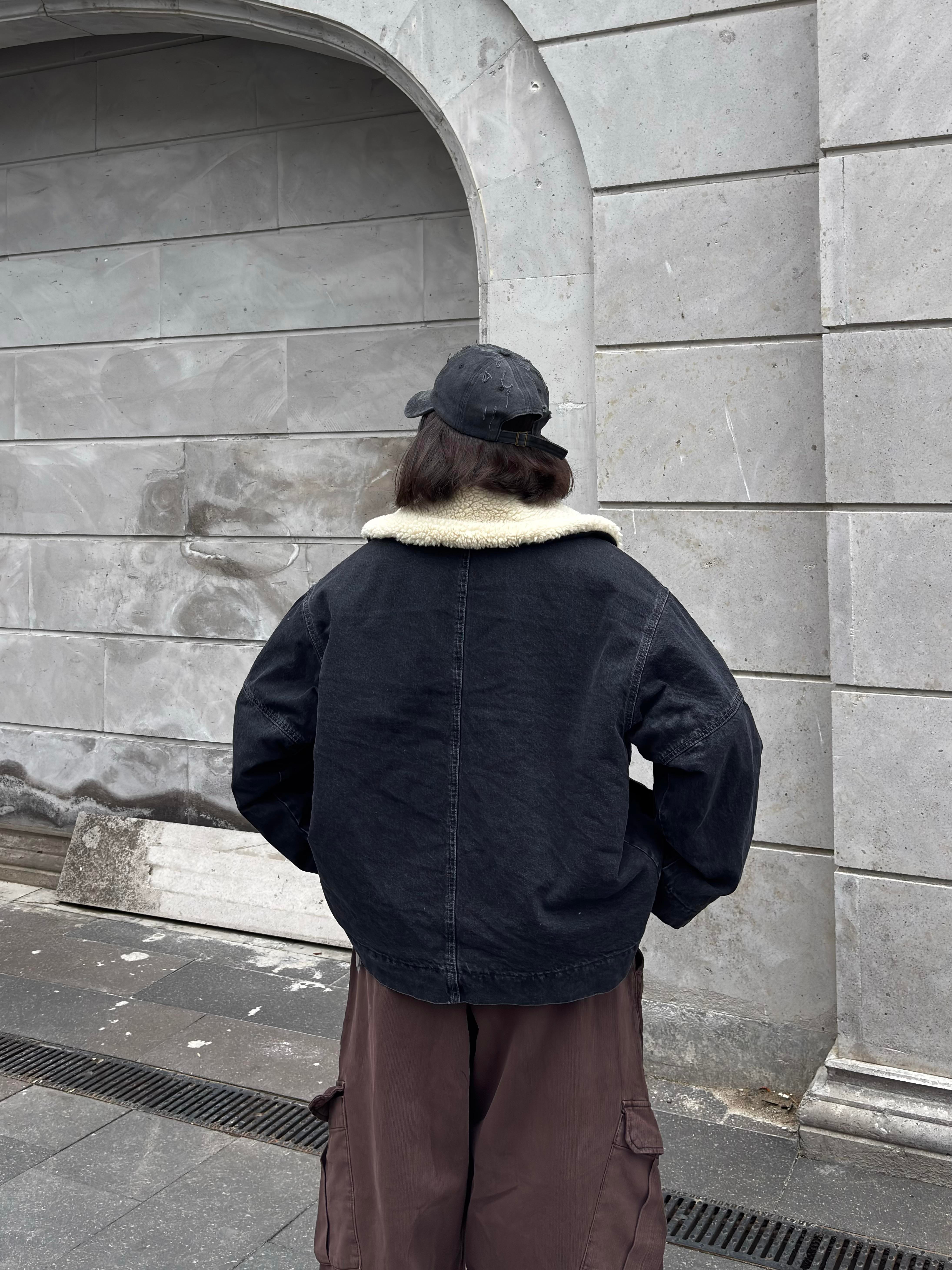 Antrasit Chuck On Borg Denim Jacket