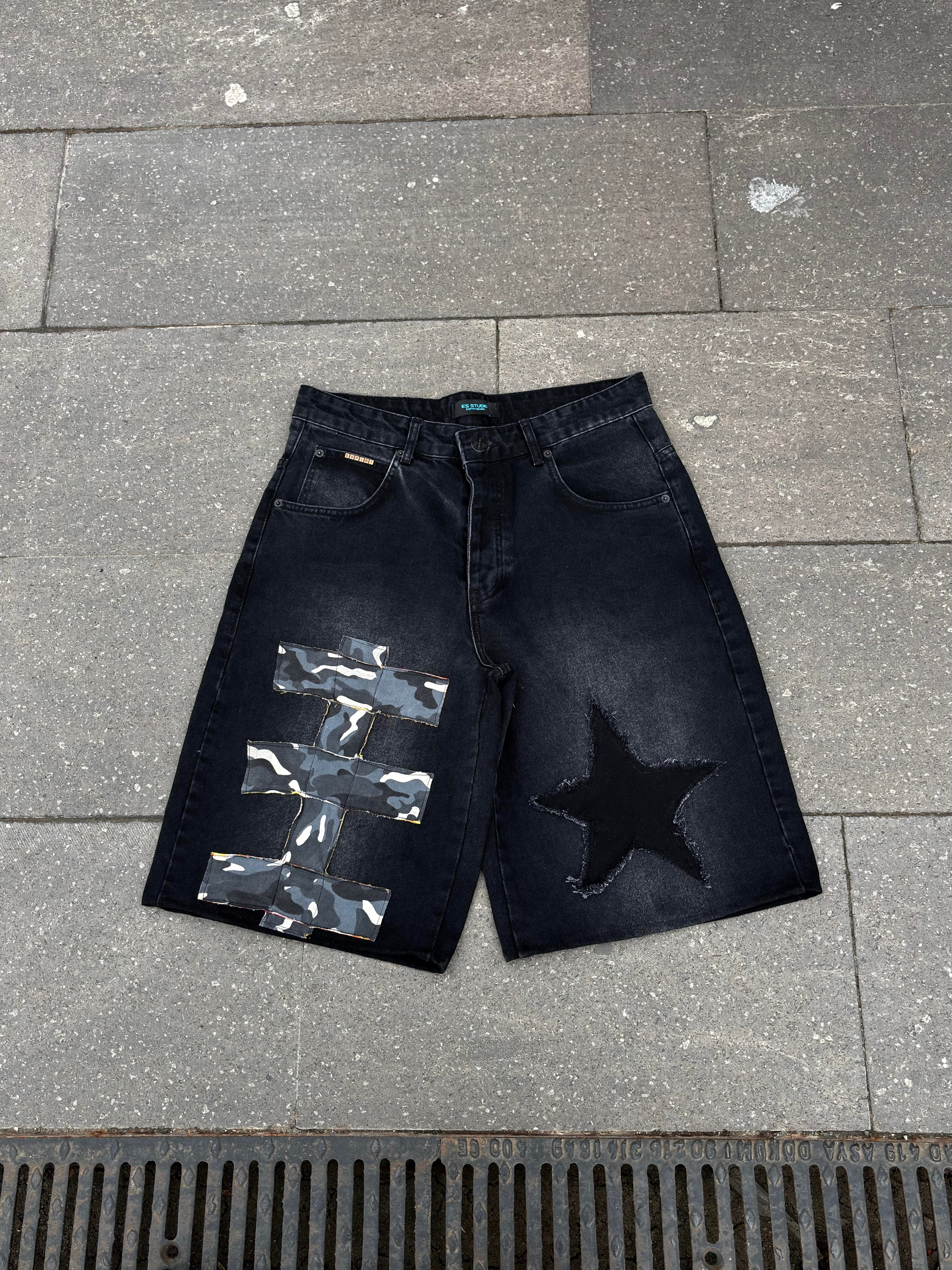 Antrasit Tone Camo Star Detail Denim Jorts