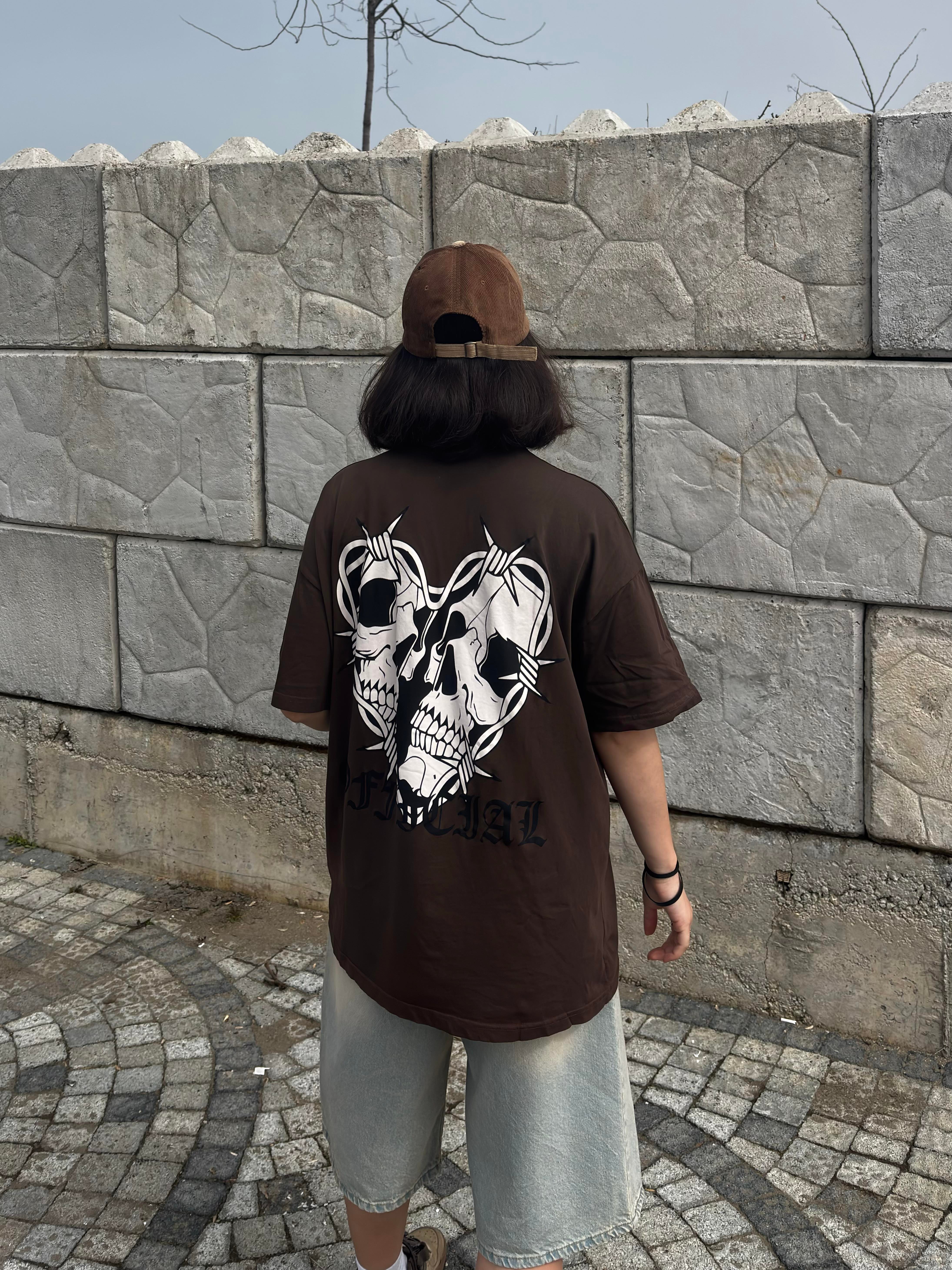 Barbed Wire Skeleton Baskılı T-shirt