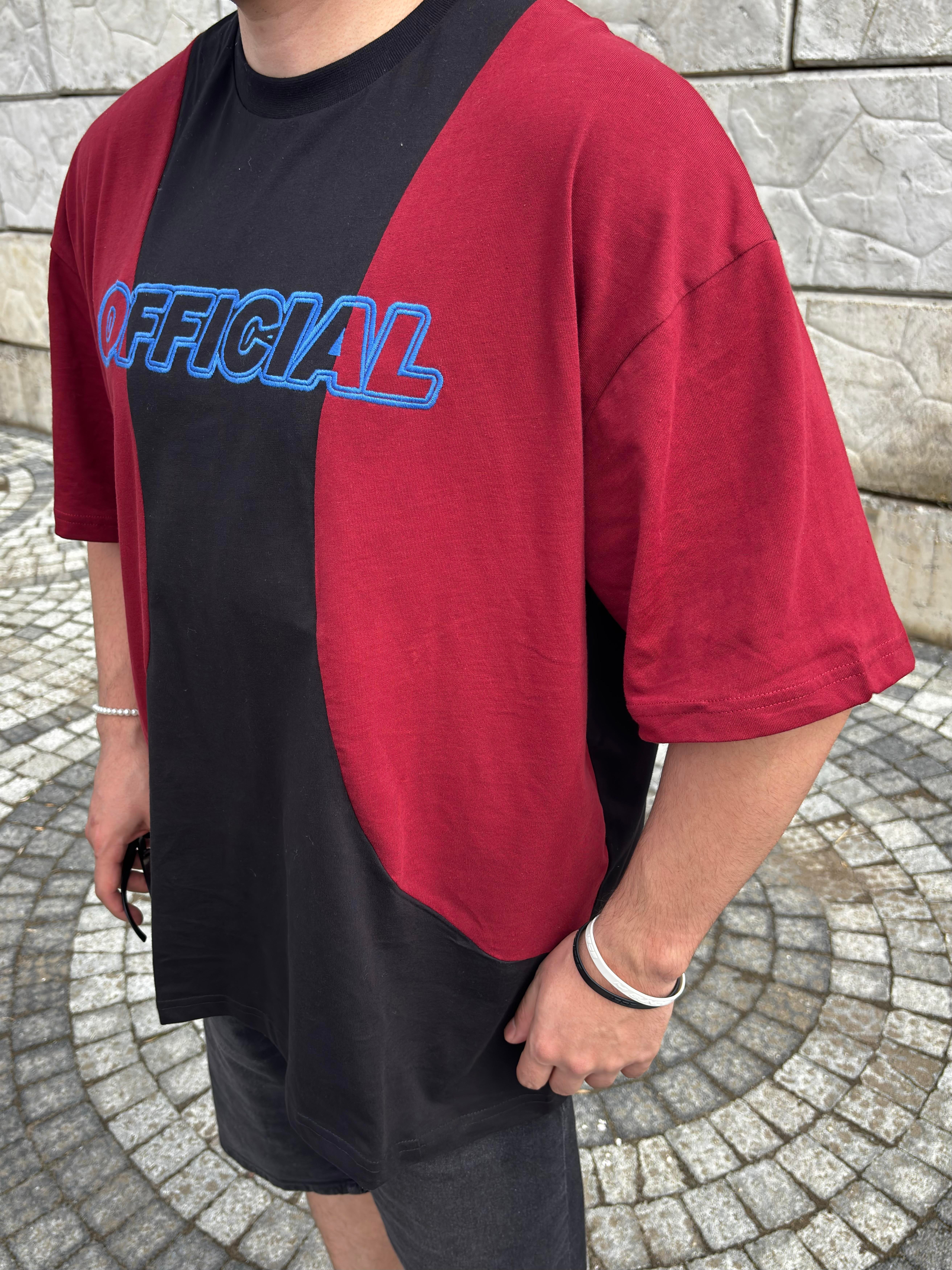 Black And Red Nakışlı T-shirt