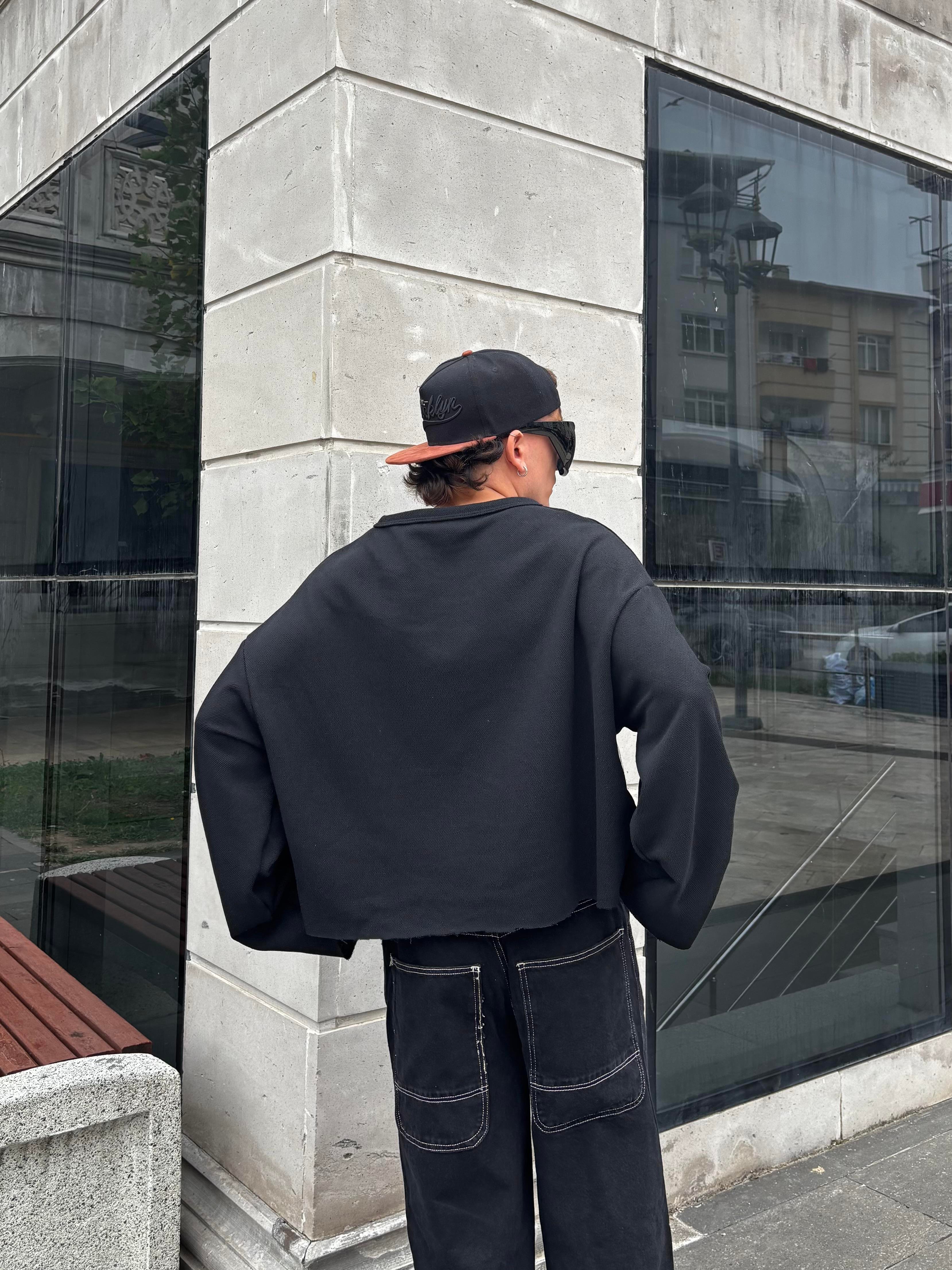 Black Boxy Fit Cut-Off Sweatshirt