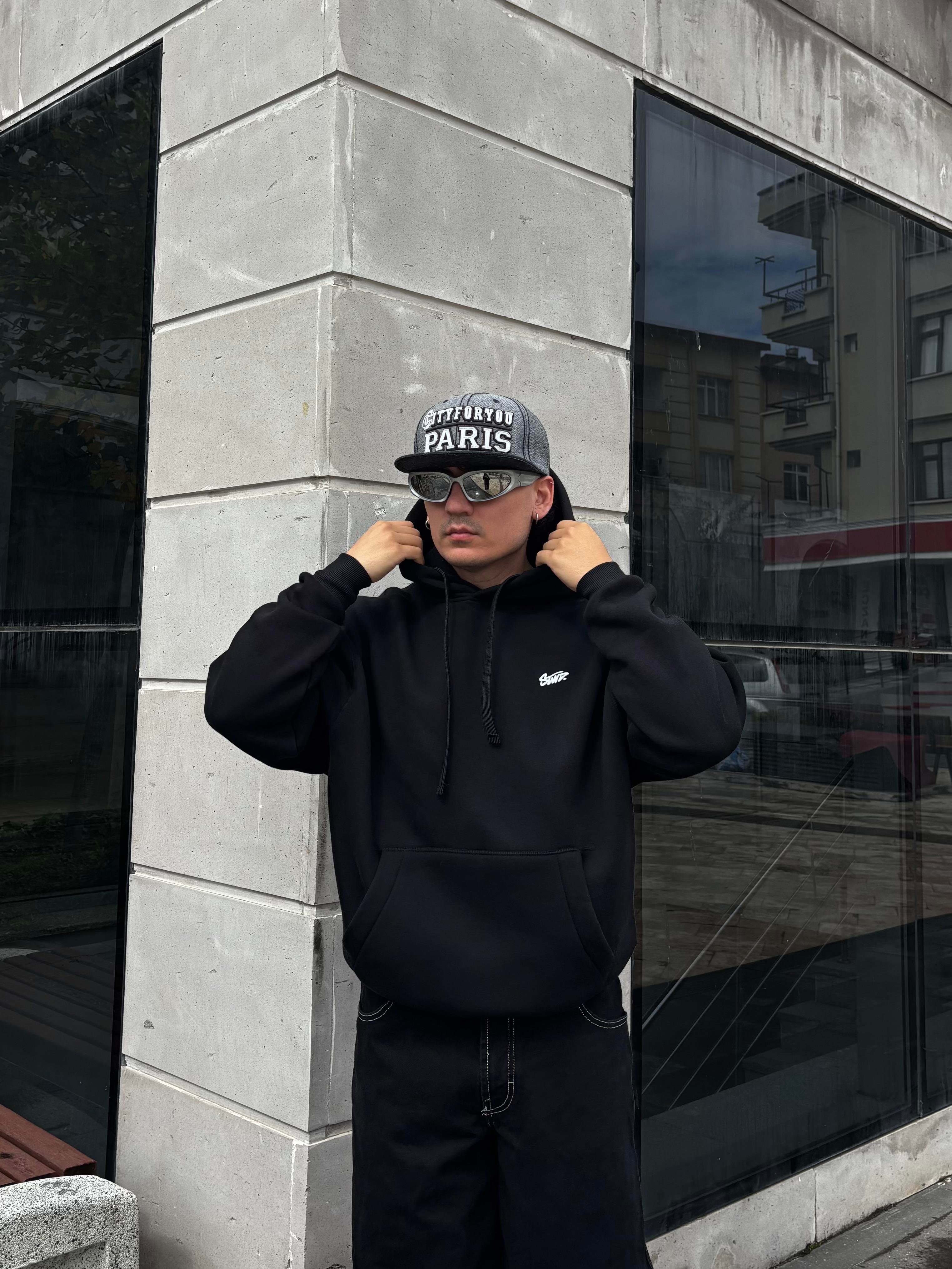Black Boxy Fit Kapüşonlu Sweatshirt