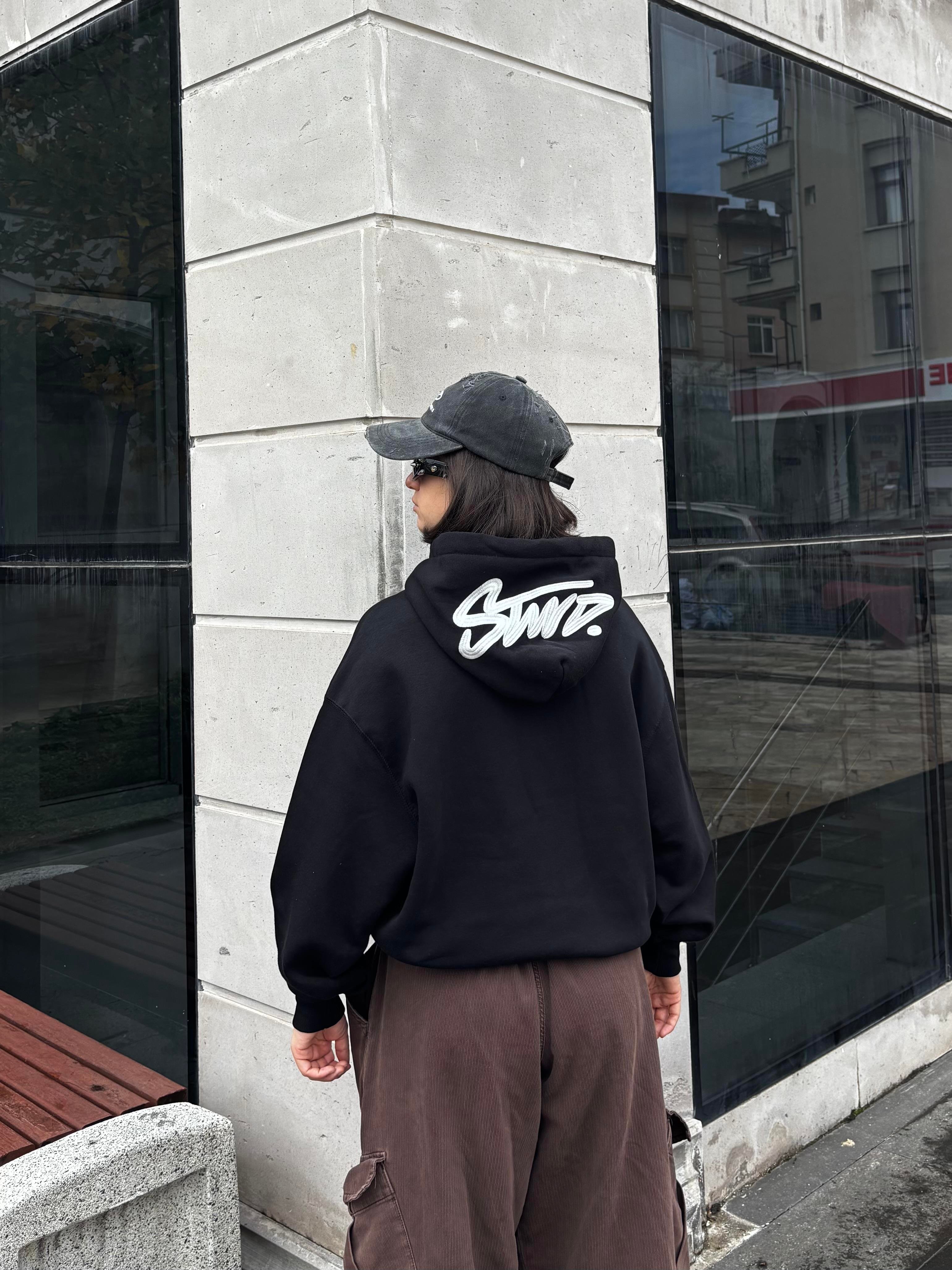 Black Boxy Fit Kapüşonlu Sweatshirt