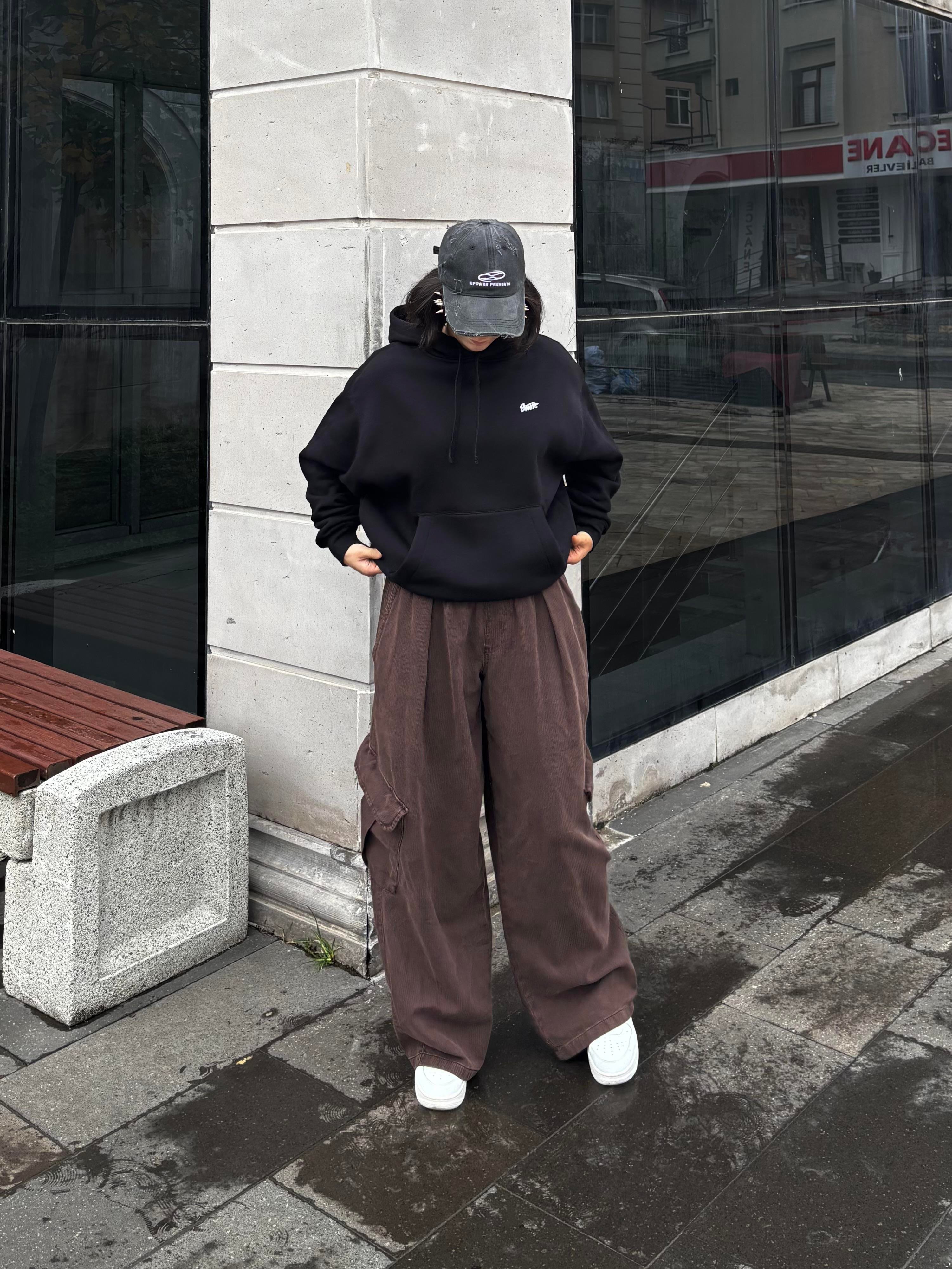 Black Boxy Fit Kapüşonlu Sweatshirt