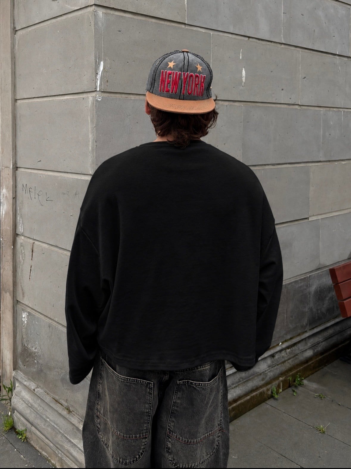 Black Core Oversized Boxy Sweat