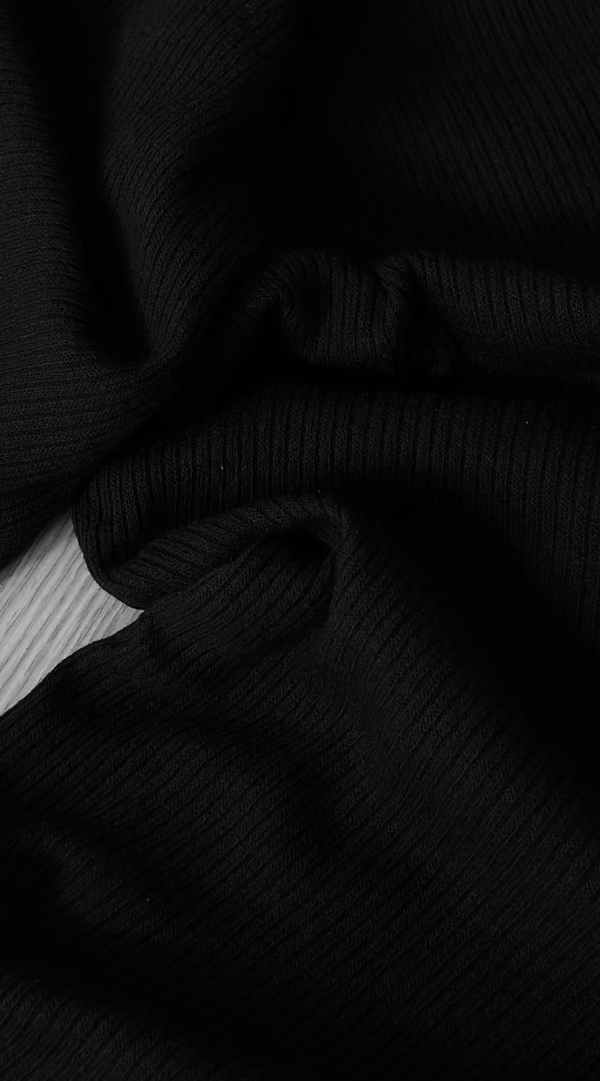 Black Core Ribbed Boxy Sweat