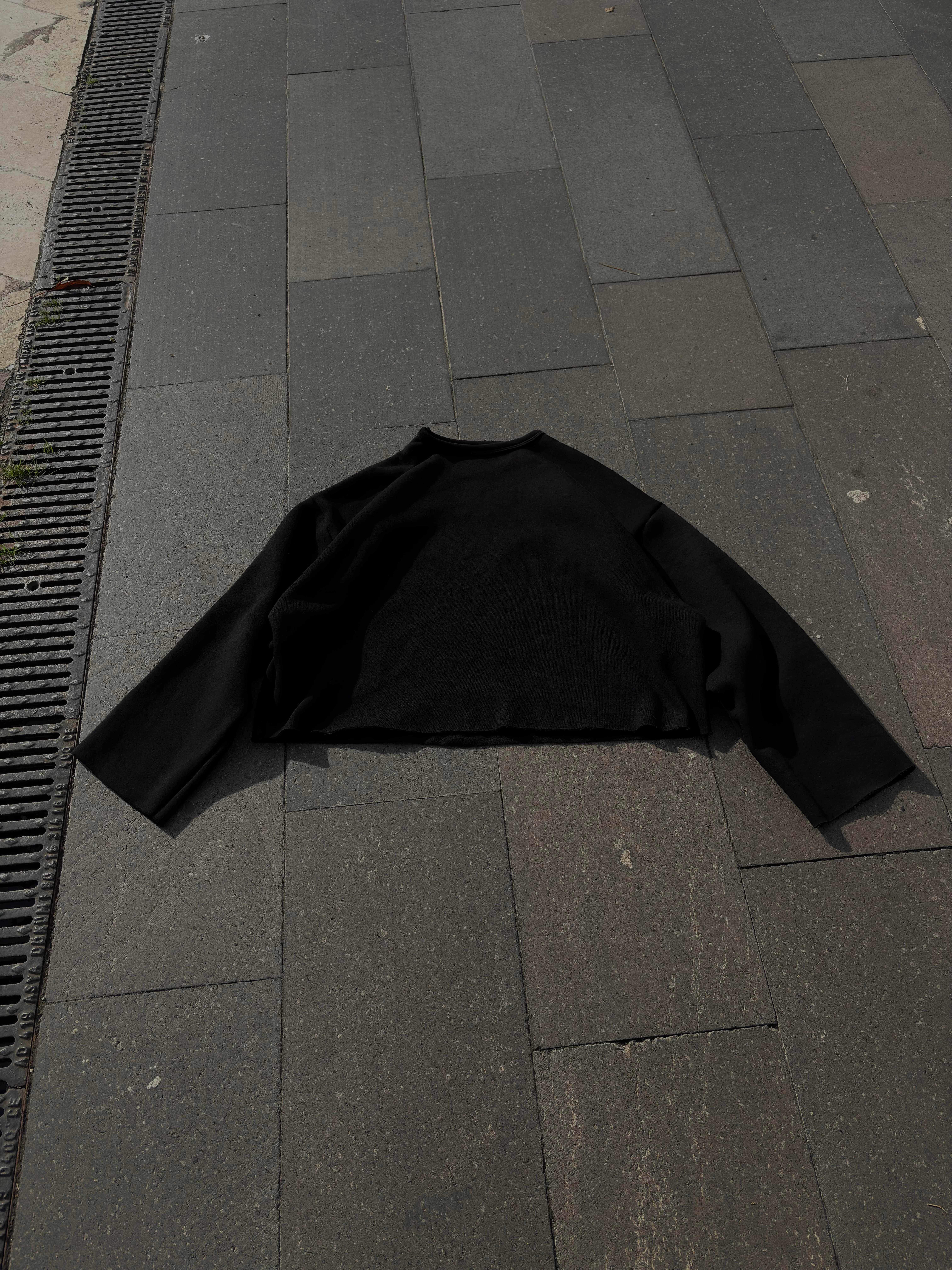 Black Oversized Boxy Fit Cut-Off Sweat